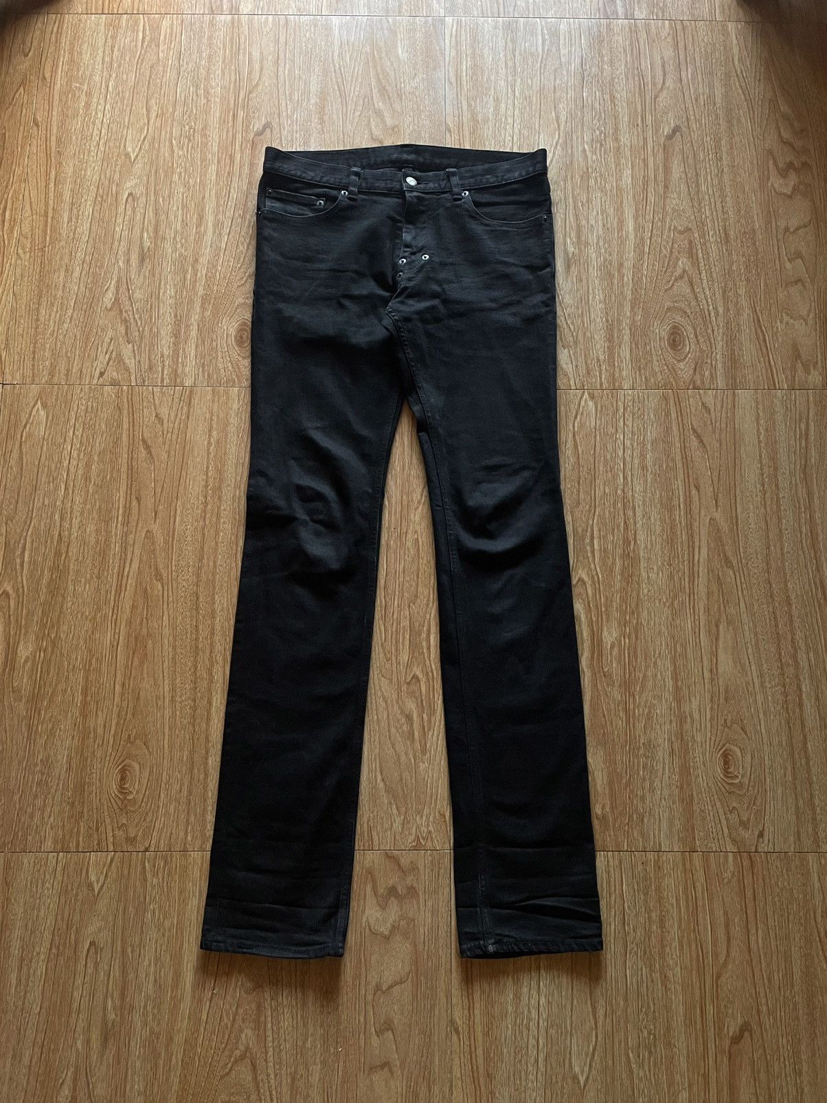 Number (N)ine NUMBER NINE FW06 NOIR COATED BLACK PAIN DENIM JEANS