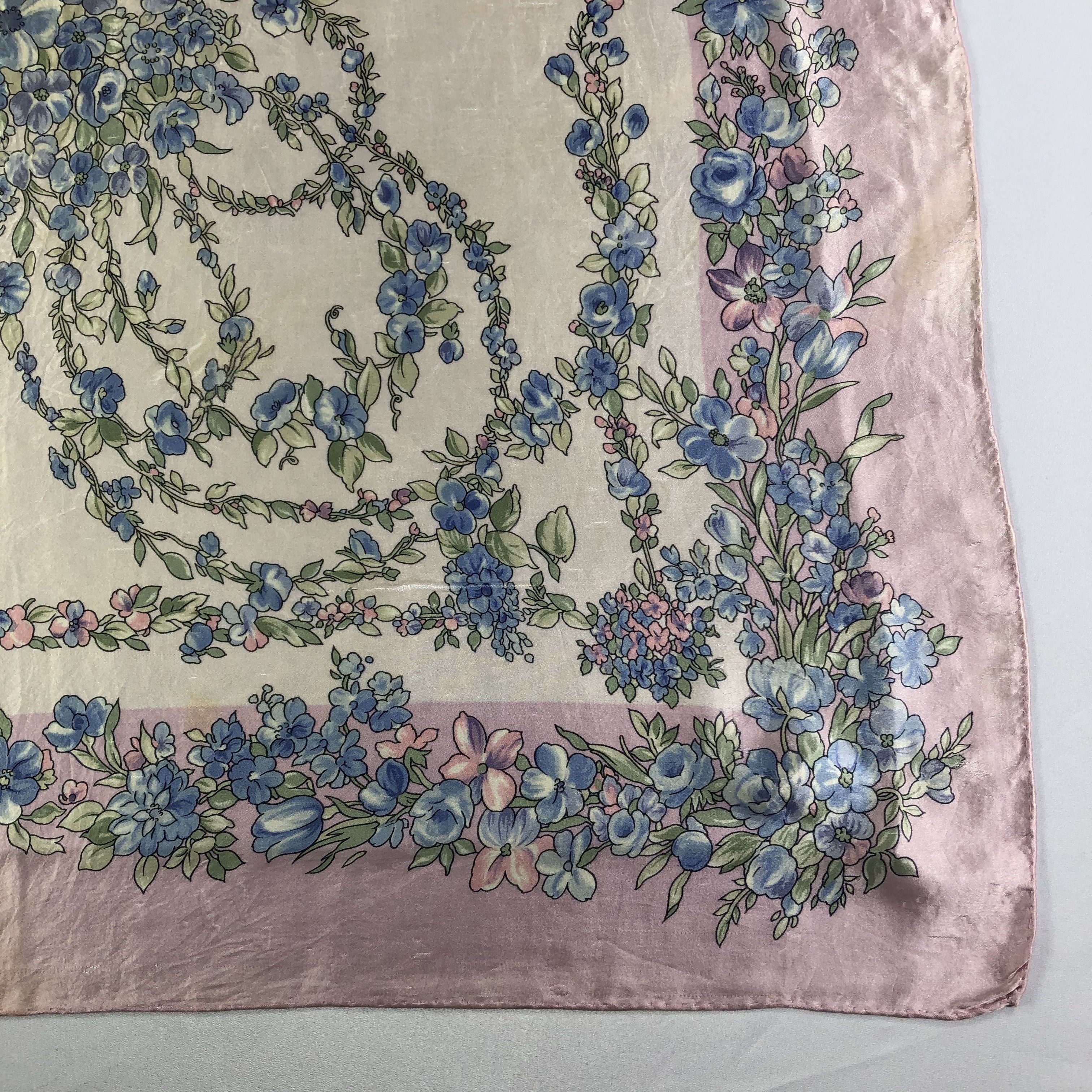 Vintage Vintage Silk Scarf Size ONE SIZE - 4 Thumbnail