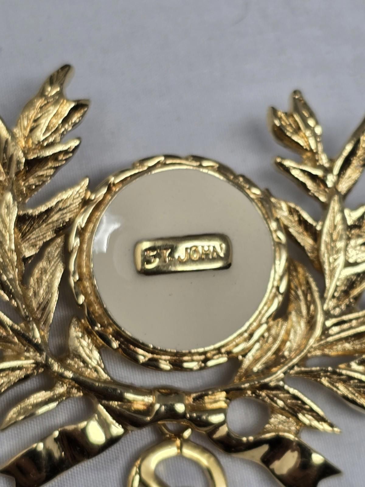 St. John Rare Perfect St.John Enamel & gold brooch W Dangling Emblem Size ONE SIZE - 2 Thumbnail