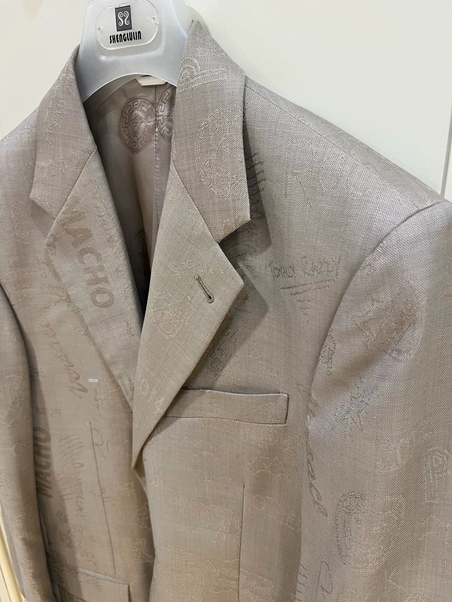 Versace Versace Beige Slim Fit Suit 46 Size US S / EU 44-46 / 1 - 1 Thumbnail