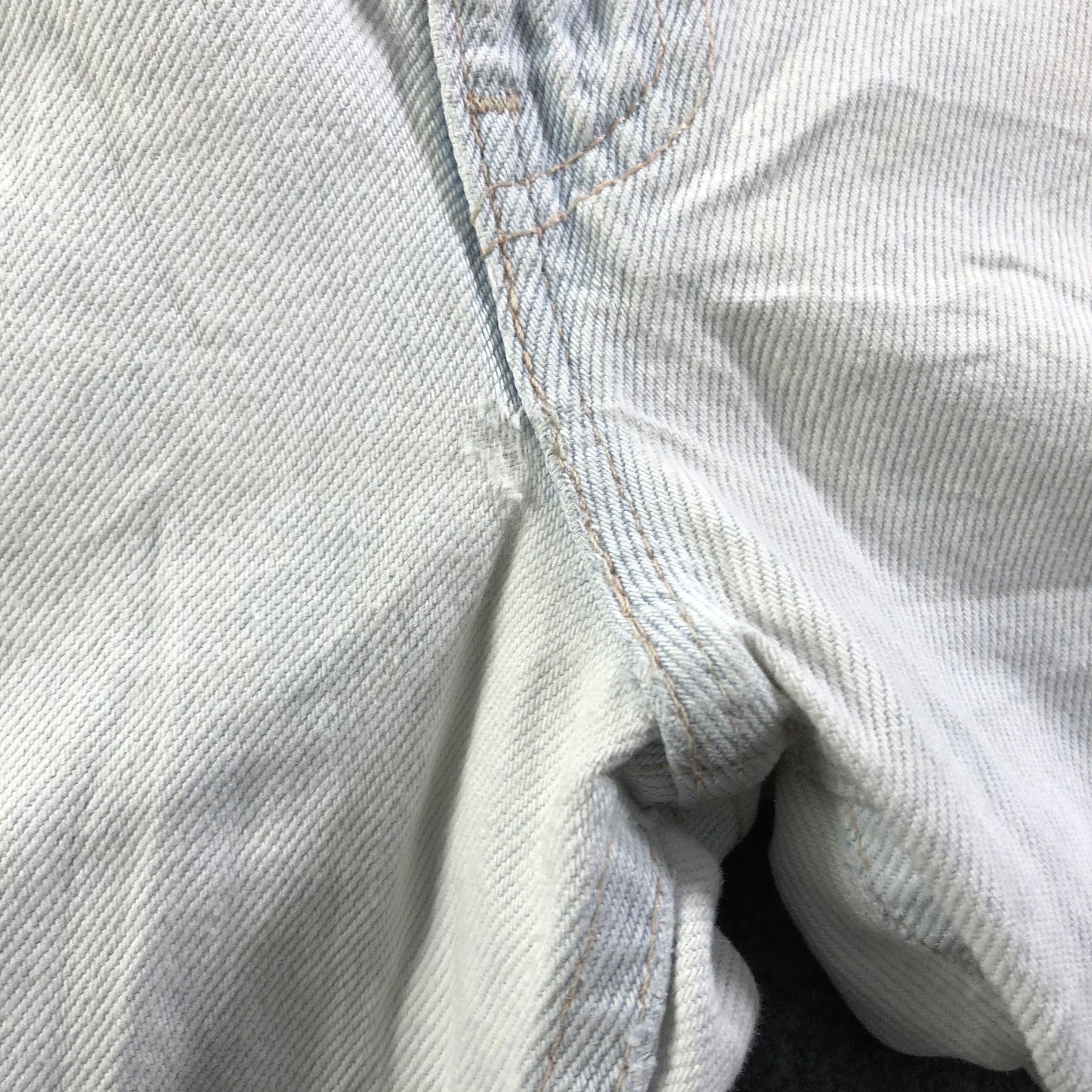 Levi's Vintage 80s Light Wash Levis 505 Jeans-J3235 Size US 29 - 10 Thumbnail