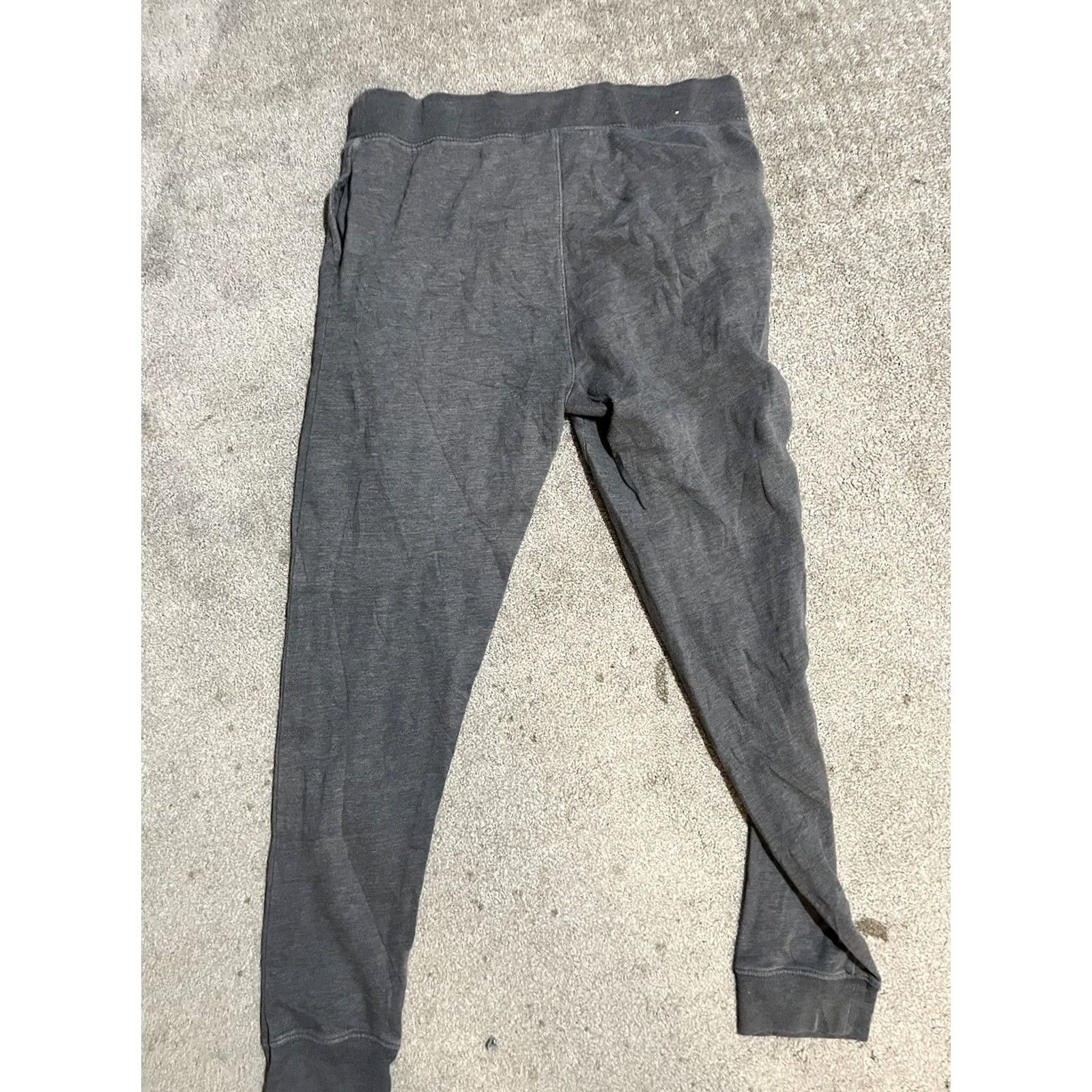 Vintage Aéropostale Sweatpants Women Gray Elastic Waist Size Medium Regular Fit Pockets Drawstring Casual Tapered 29 in Inseam Modern Theme Mens Girls Size 32" / US 10 / IT 46 - 2 Thumbnail