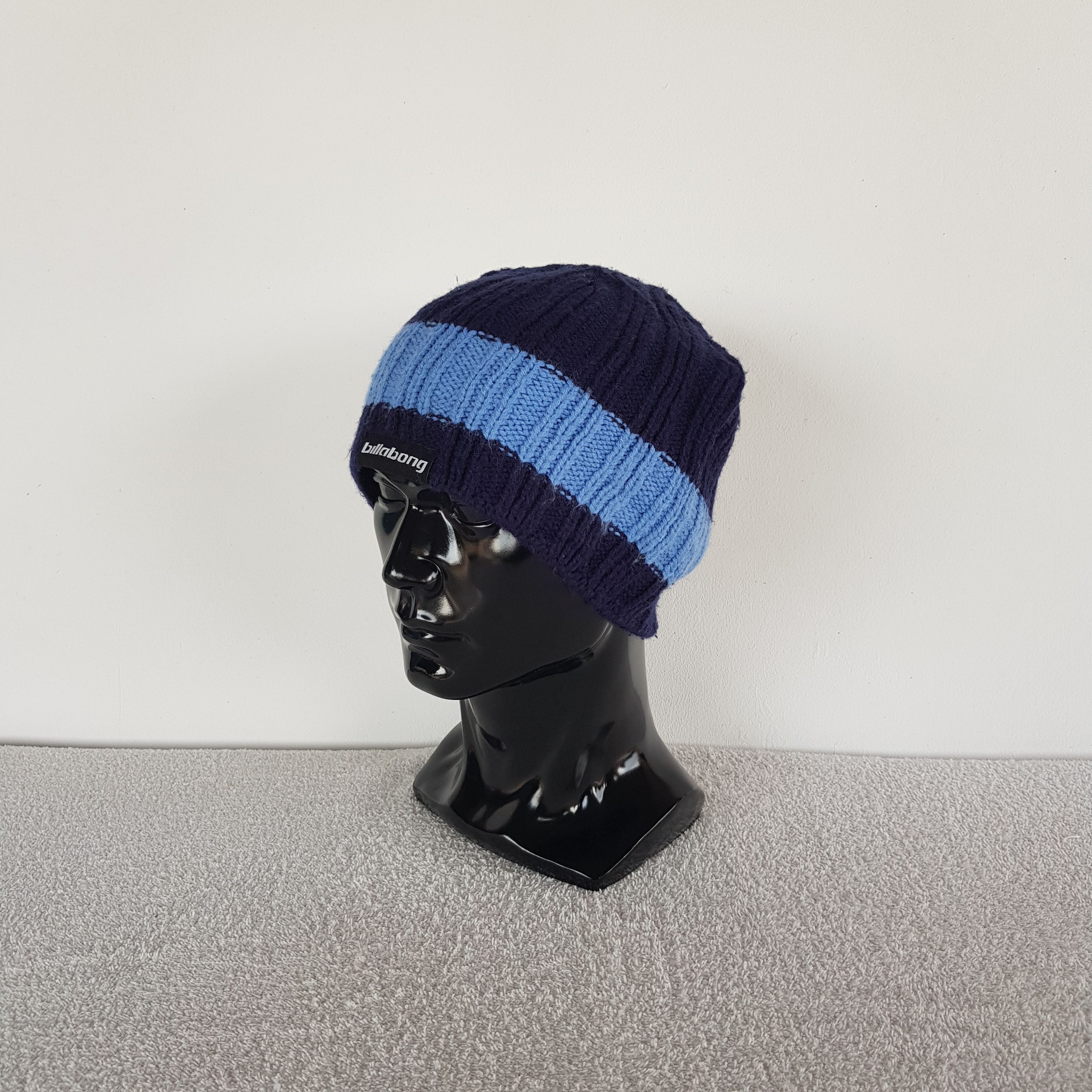 Vintage Billabong Beanie Surfwear Isle Knit Snow Caps Hats