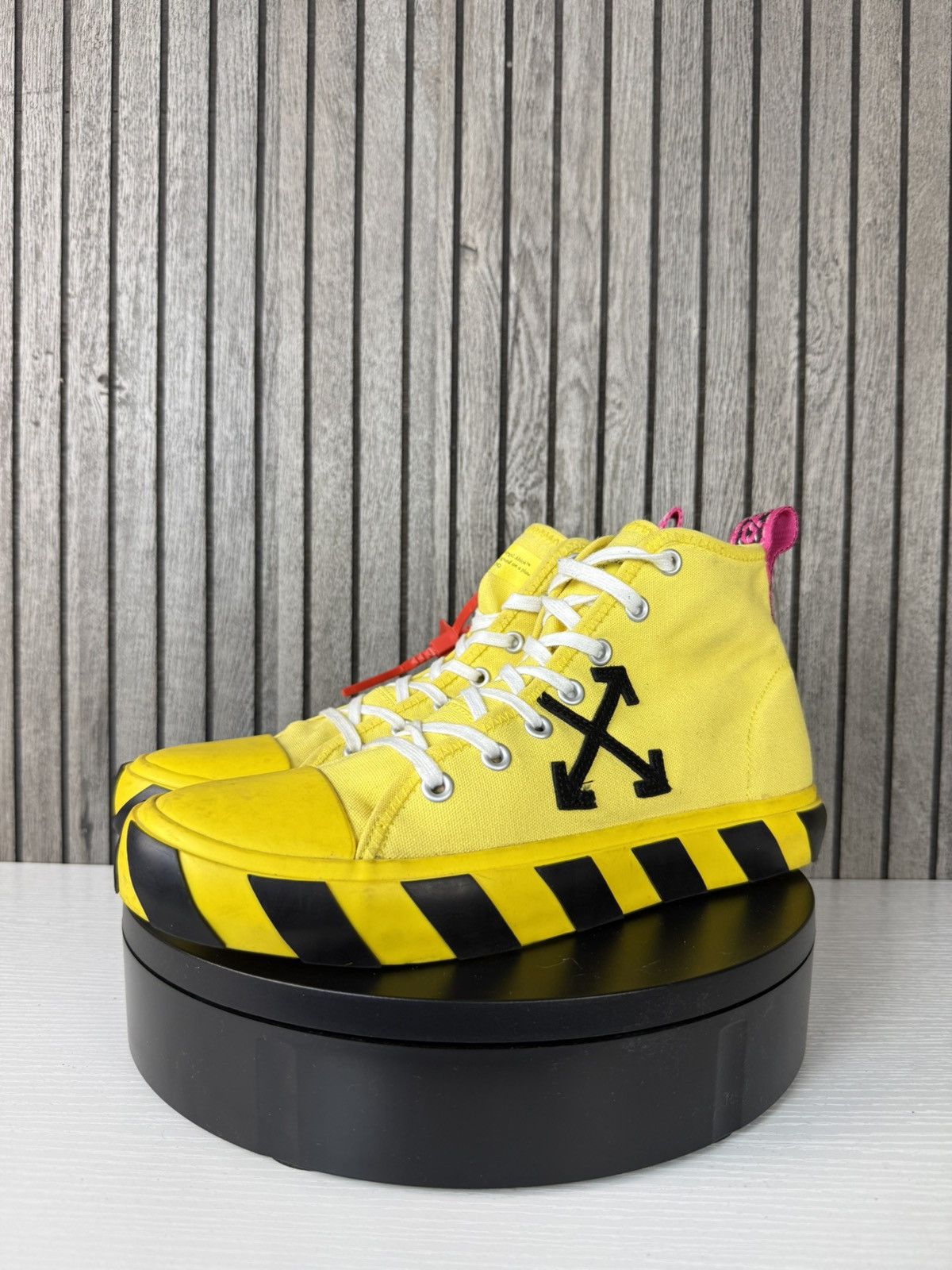 Off-White Off- white Size 12 Off-White Vulc Sneaker Mid Yellow Size US 12 / EU 45 - 1 Thumbnail