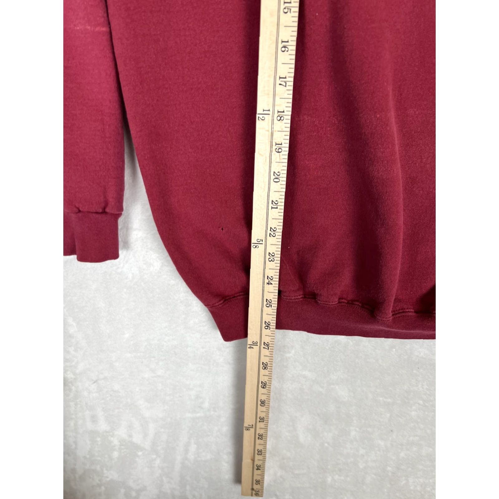 Vintage VINTAGE Curves for Women Sweatshirt Crewneck L Maroon Women's Pullover Sweatshirt Embroidered Logo Fitness 90s Men? Girls? Wait. Size L / US 10 / IT 46 - 6 Thumbnail
