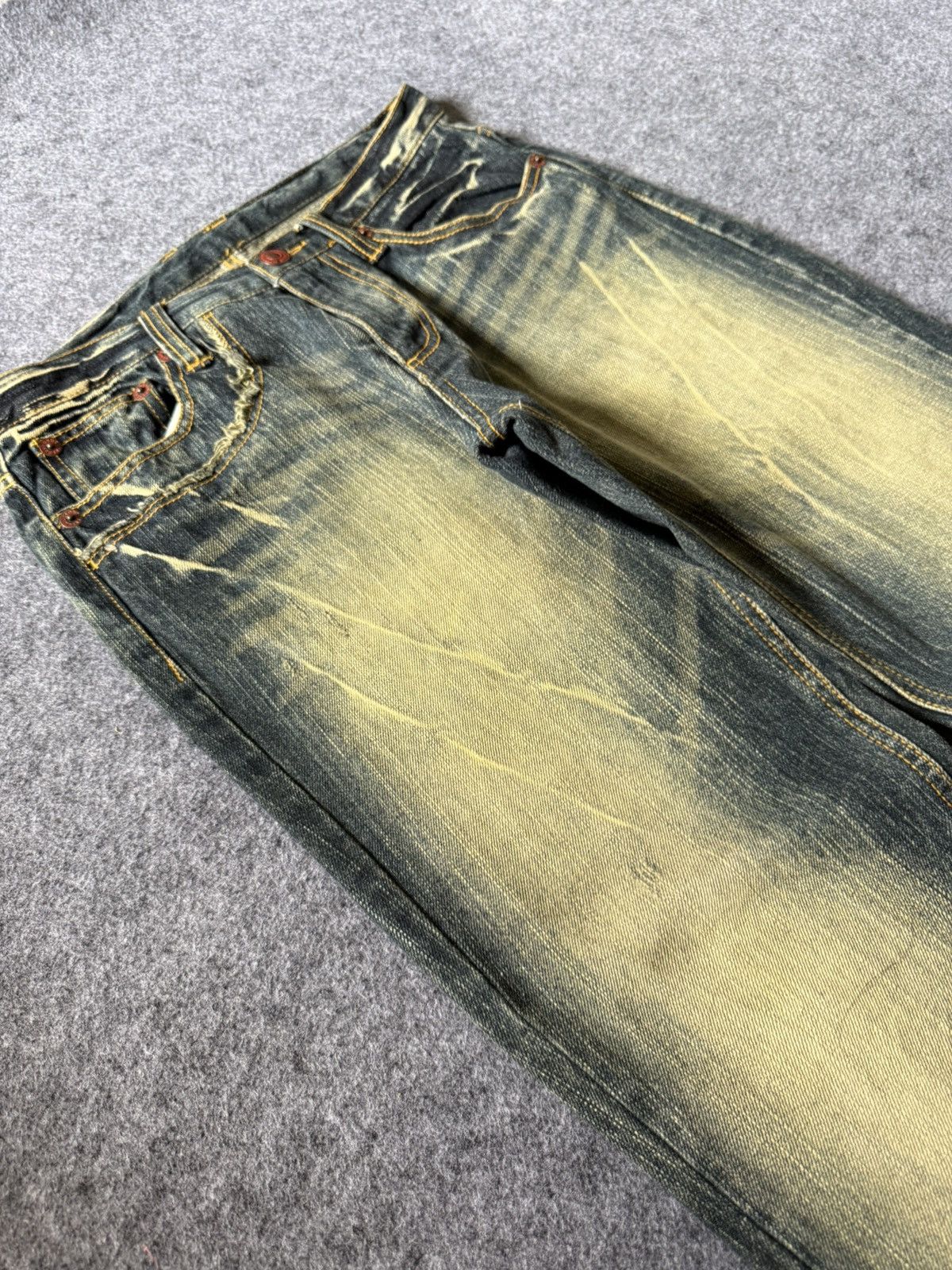 Japanese Brand Clone Devgru Japan Artisal Mud Wash Wrinkle Texture Jeans Size US 30 / EU 46 - 5 Thumbnail