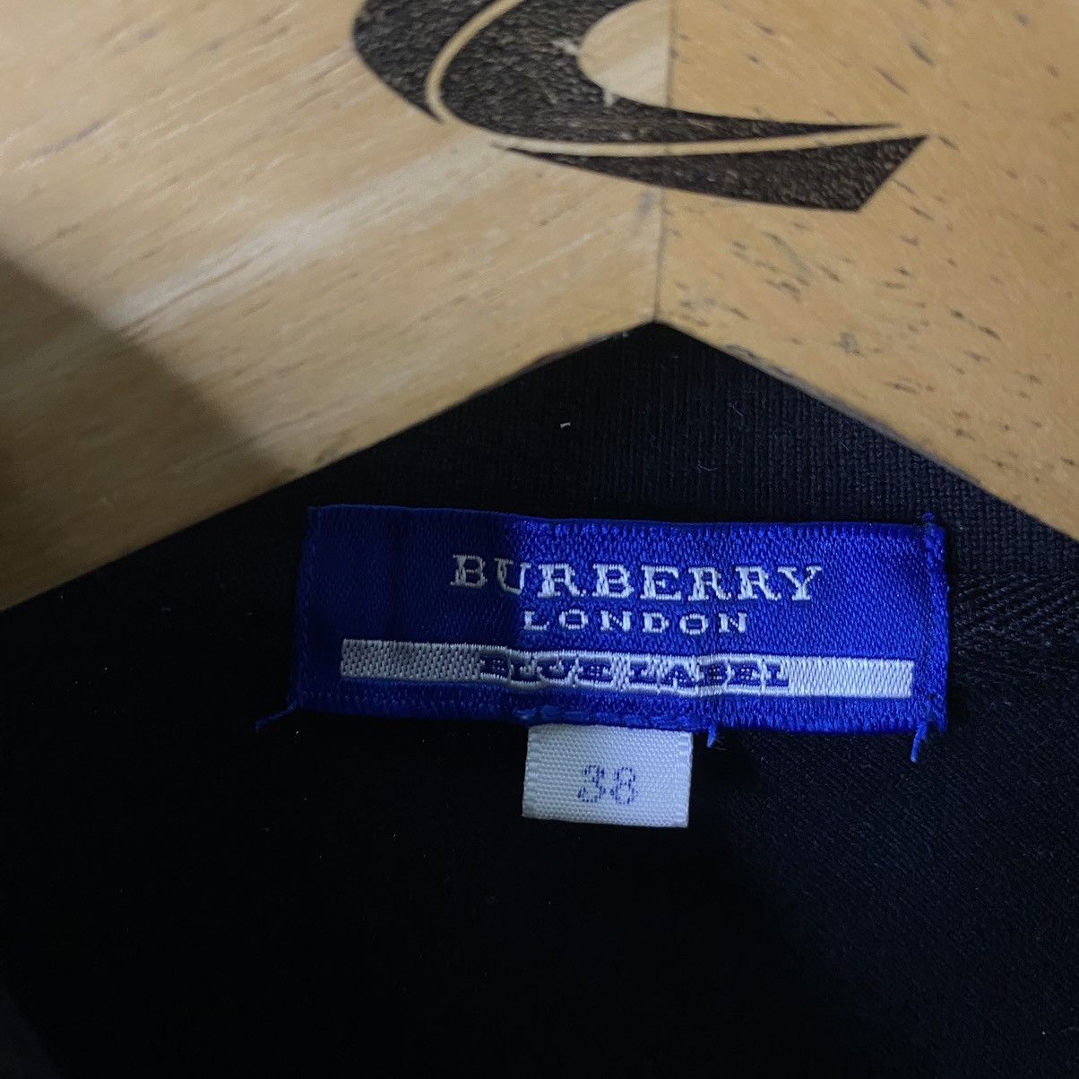 Burberry Burberry London Blue Label Black Women Polo T Shirt Size US S / EU 44-46 / 1 - 3 Thumbnail