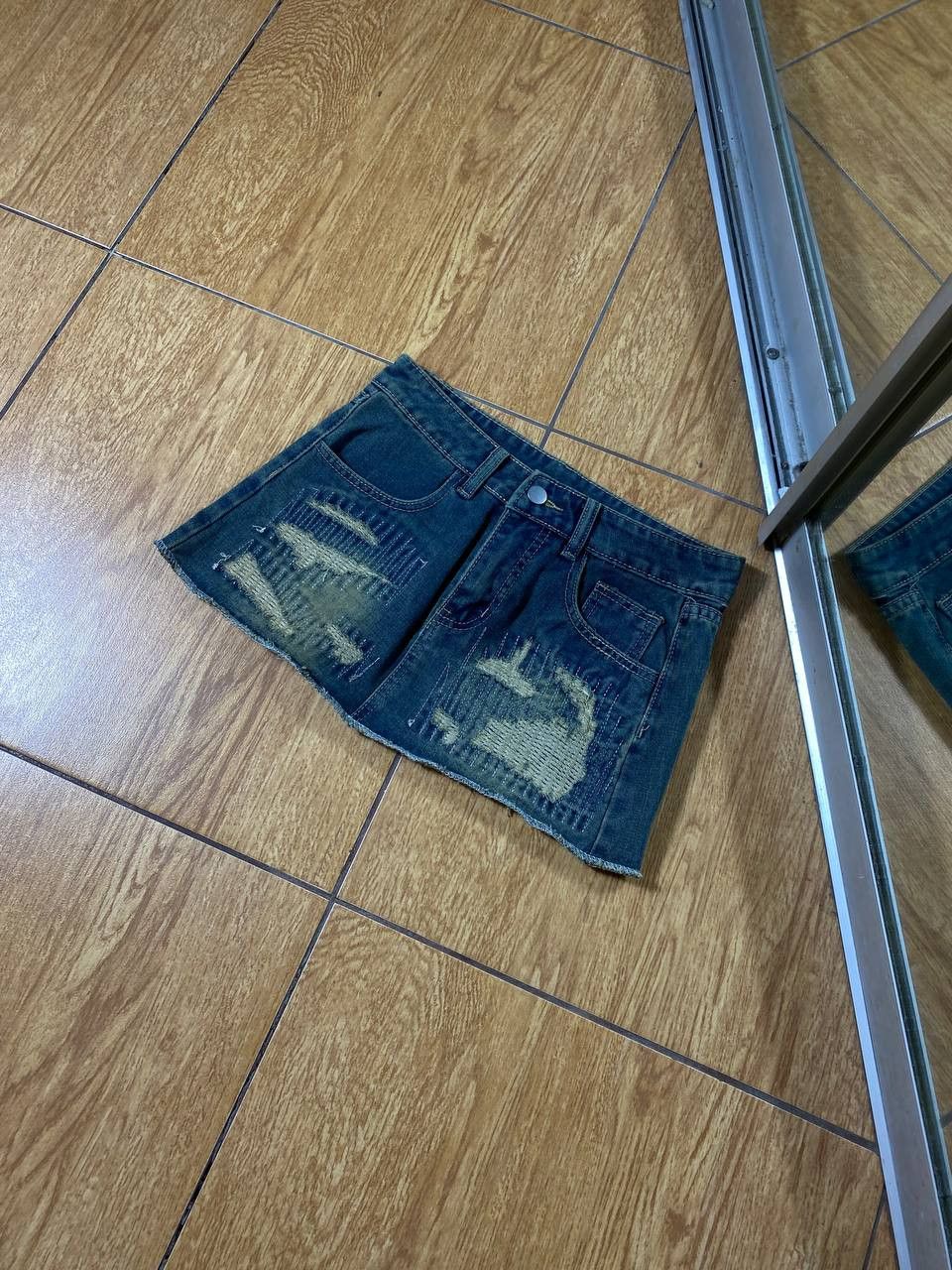 Japanese Brand × Vintage Y2K Vintage Topshop Distressed Denim Mini Skirt Size 34" / US 12 / IT 48 - 14 Thumbnail