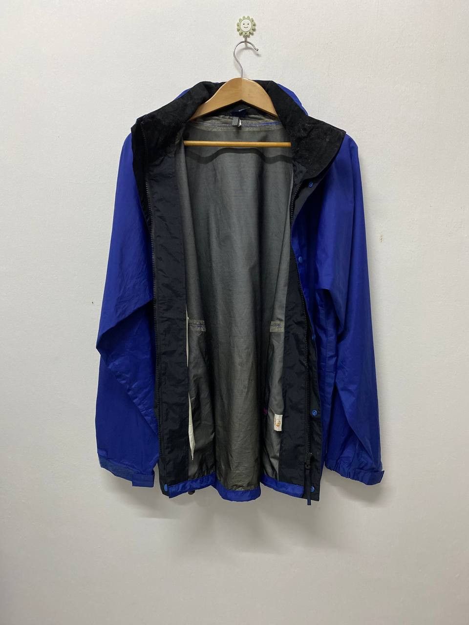 Montbell vintage mont bell waterproof jacket foldable hoody Size US M / EU 48-50 / 2 - 2 Thumbnail