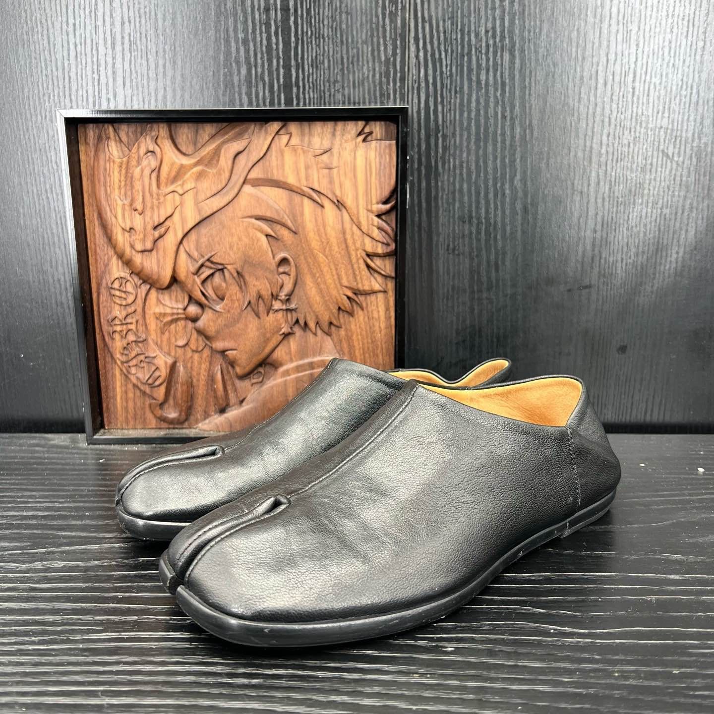 Maison Margiela Maison Margiela Tabi Leather Flats Size 36.5 Size US 6.5 / IT 36.5 - 1 Thumbnail