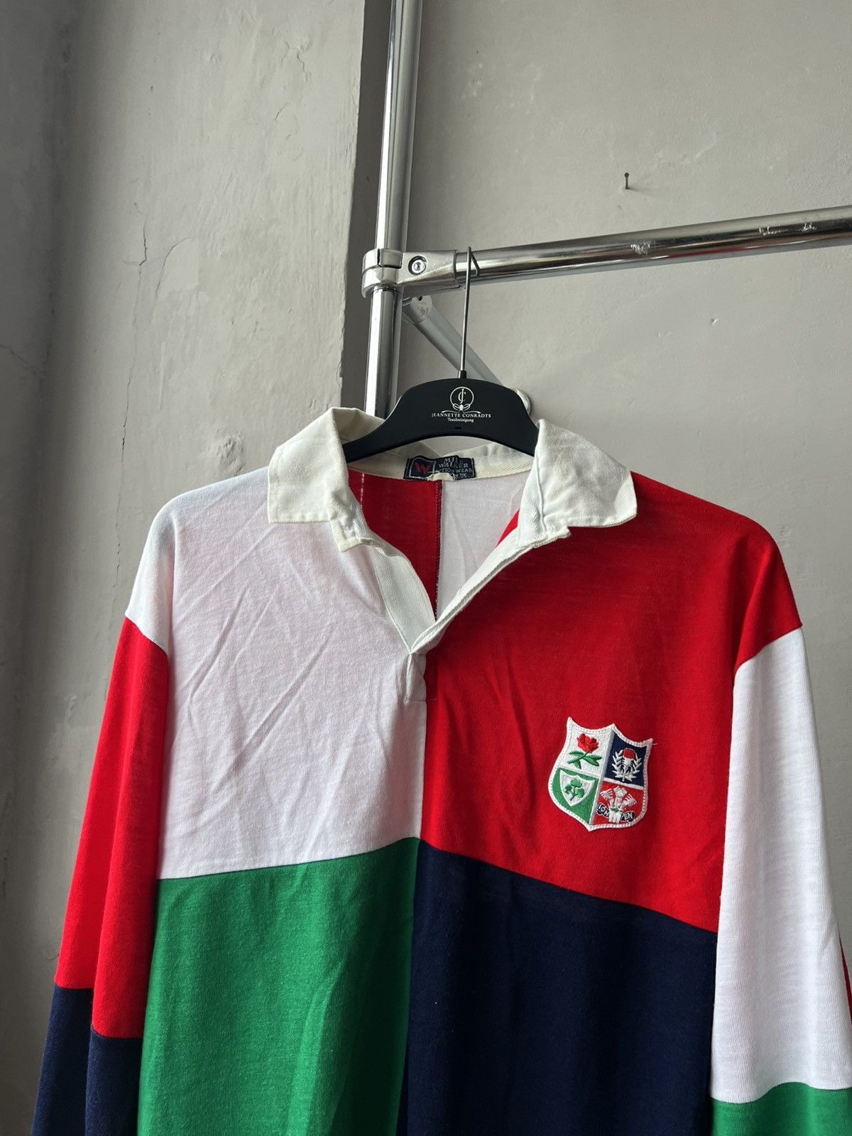 Cotton Traders 1960/70 BRITISH & IRISH LIONS HOME MIKE WALKER RUGBY SHIRT M Size US M / EU 48-50 / 2 - 3 Thumbnail