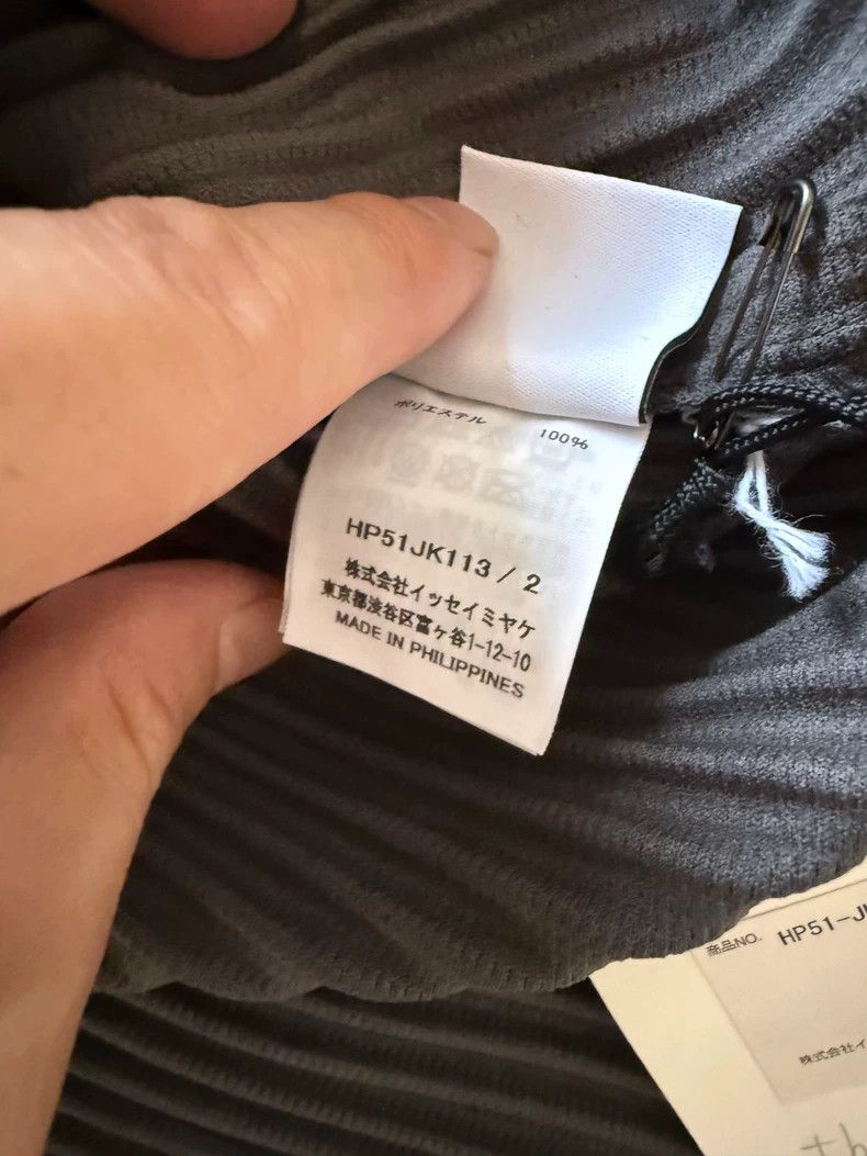 Issey Miyake Issey Miyake Grey pleated short-sleeved shirt Size M / US 6-8 / IT 42-44 - 3 Thumbnail