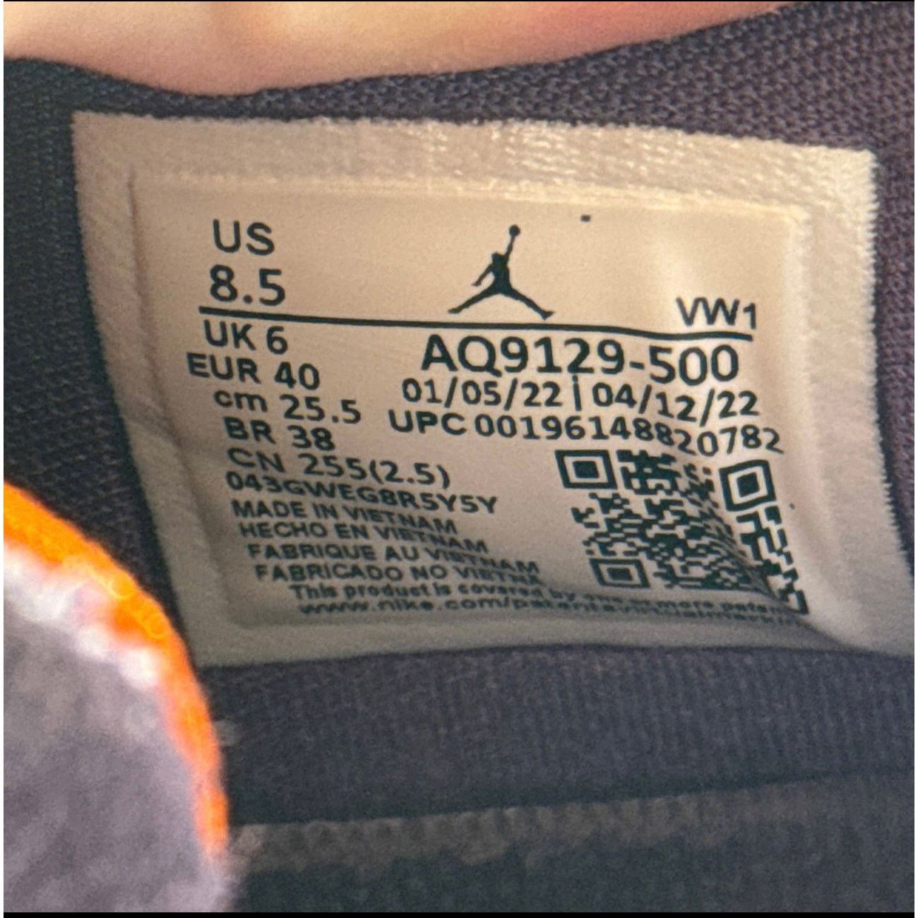 Jordan Brand × Nike Size 8.5 Wmns Air Jordan 4 Retro Canyon Purple Women's Shoes Size US 8.5 / IT 38.5 - 8 Thumbnail