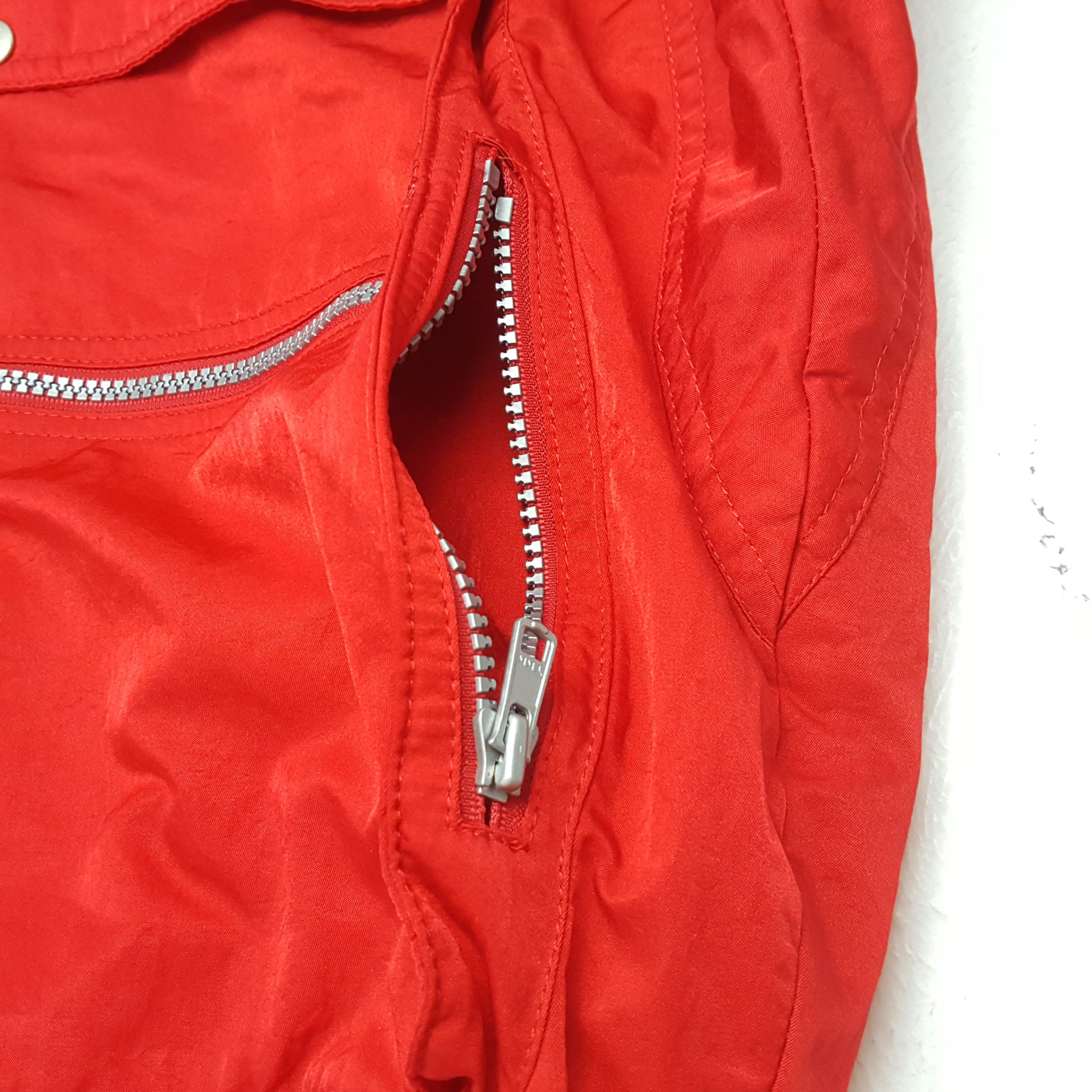 Marlboro × Pirelli × Vintage Vintage MARLBORO WORLD CHMAPIONSHIPS Ferrari F1 Jacket Size US XL / EU 56 / 4 - 8 Thumbnail