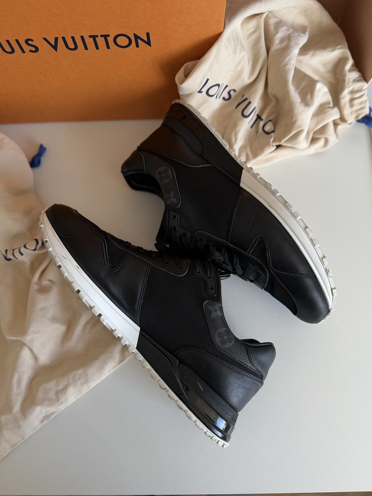 Louis Vuitton Louis Vuitton runway Sneakers | Size 10LV Size US 10 / EU 43 - 3 Thumbnail