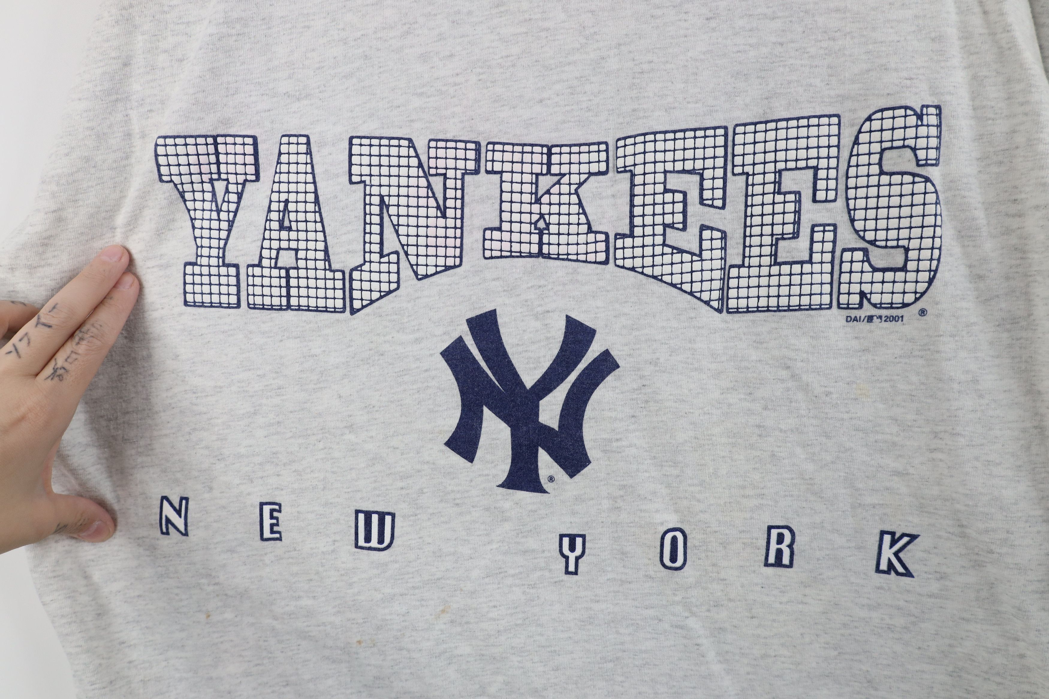 Vintage Vintage Y2K 2001 New York Yankees Baseball T-Shirt Gray Size US XXL / EU 58 / 5 - 4 Thumbnail
