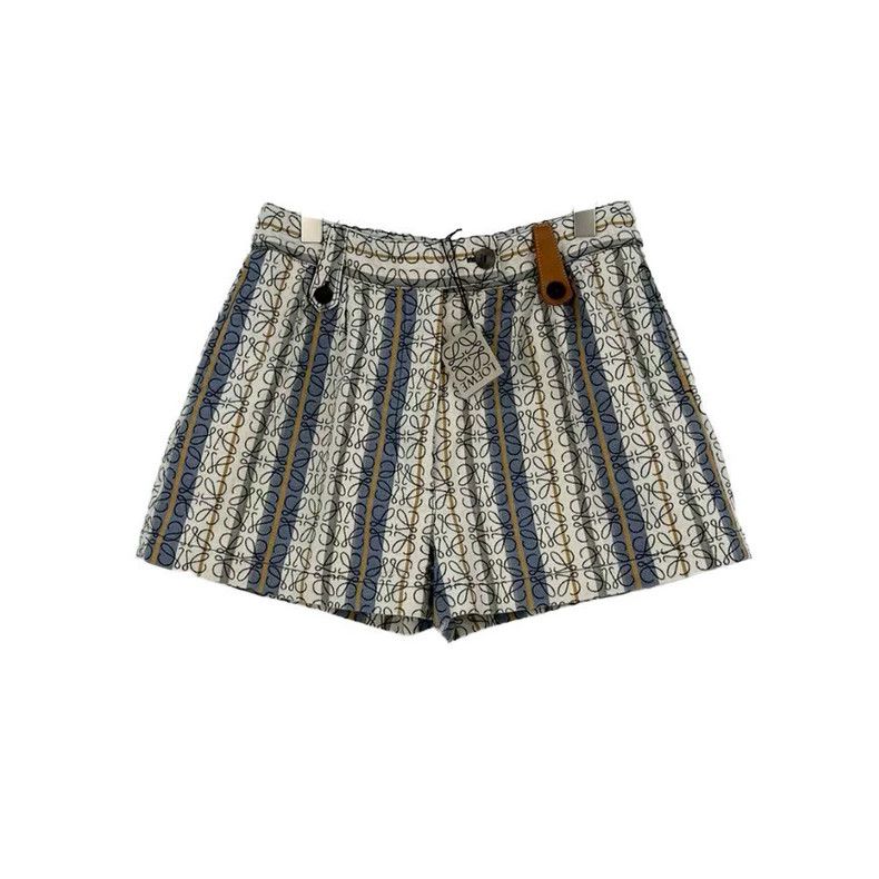 Loewe LOEWE Logo leather shorts Size 25" / US 0 / IT 36 - 1 Thumbnail