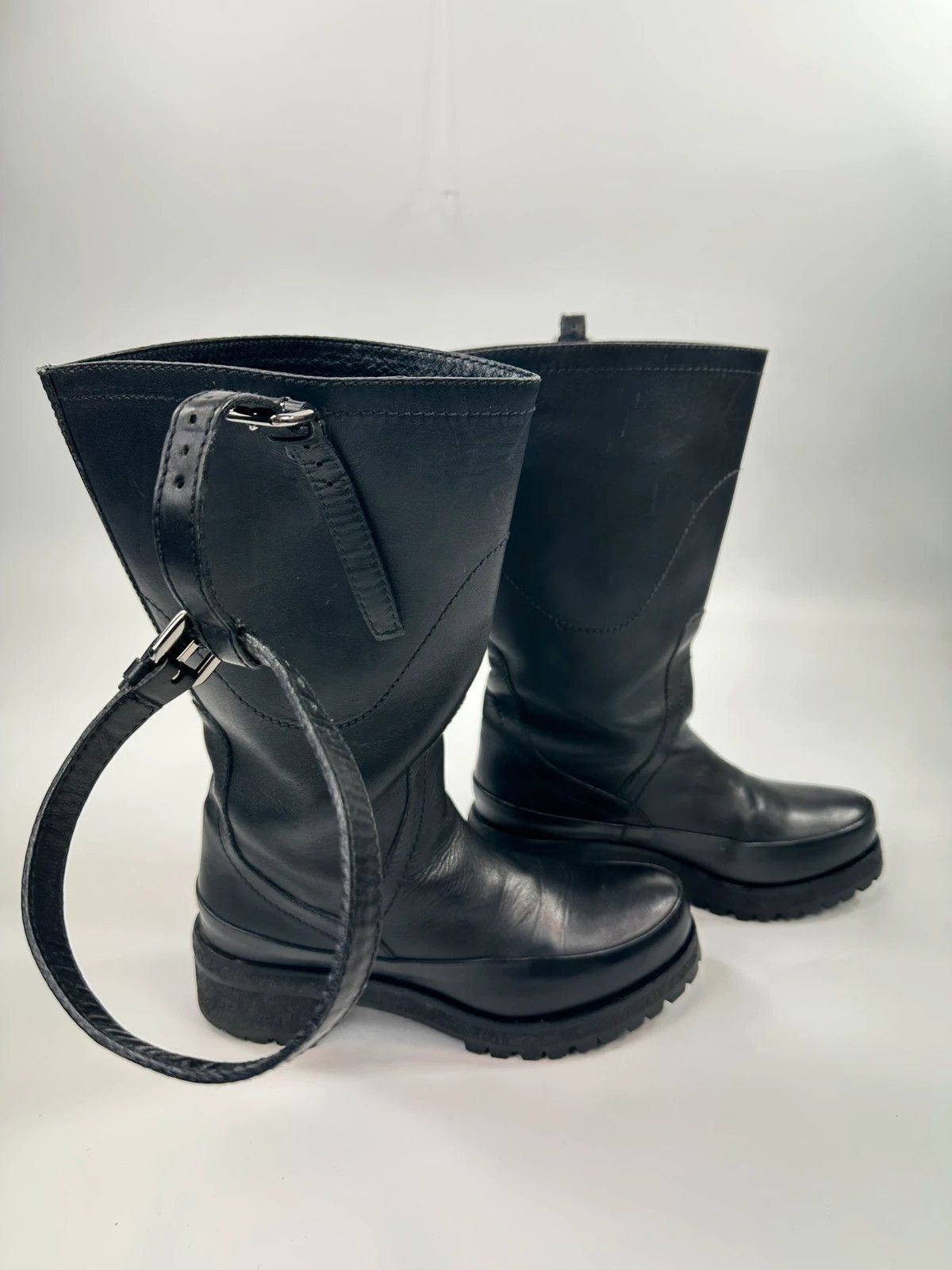 Prada Prada Milano FW2009 Black Leather Garter Strap Boots Size US 6.5 / IT 36.5 - 6 Thumbnail