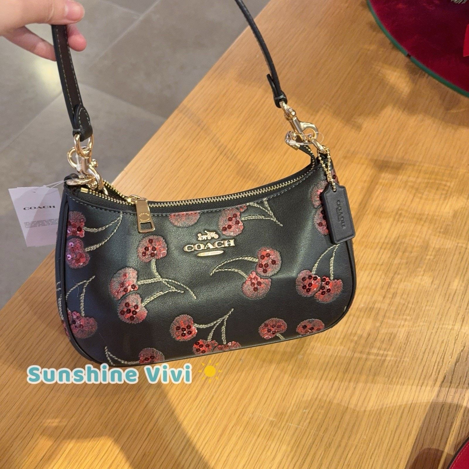 Coach NWT Coach Teri Shoulder Bag Cherry CCZ16 Gold/Black Multi Size ONE SIZE - 2 Thumbnail