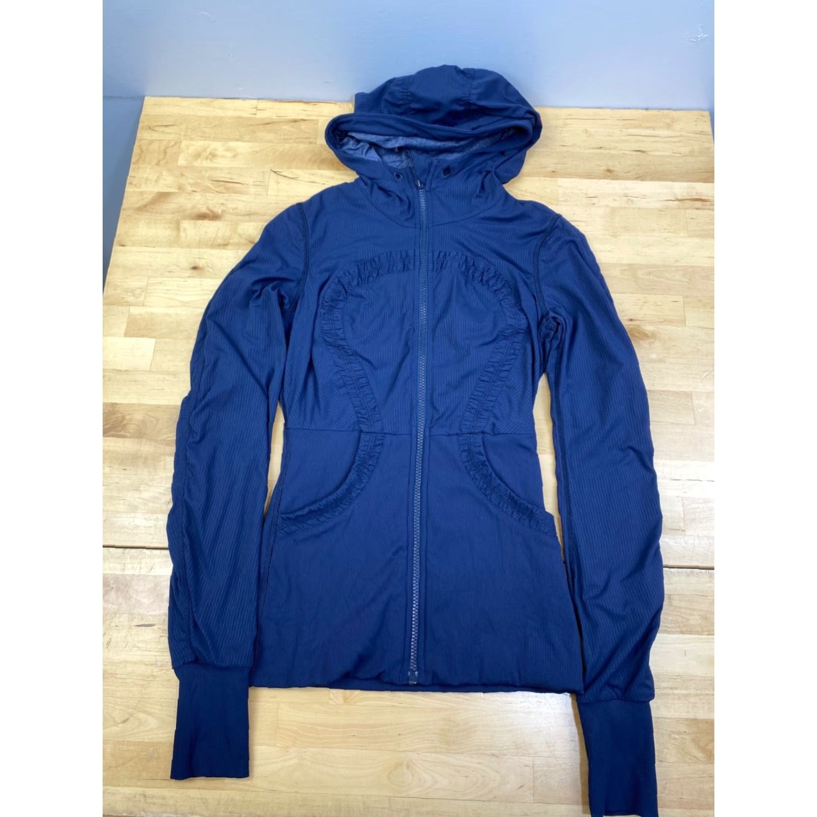 Lululemon Lululemon Dance Studio Jacket Blue Reversible Hooded Full Zip Size 4 Women Activewear Jacket Size S / US 4 / IT 40 - 2 Thumbnail
