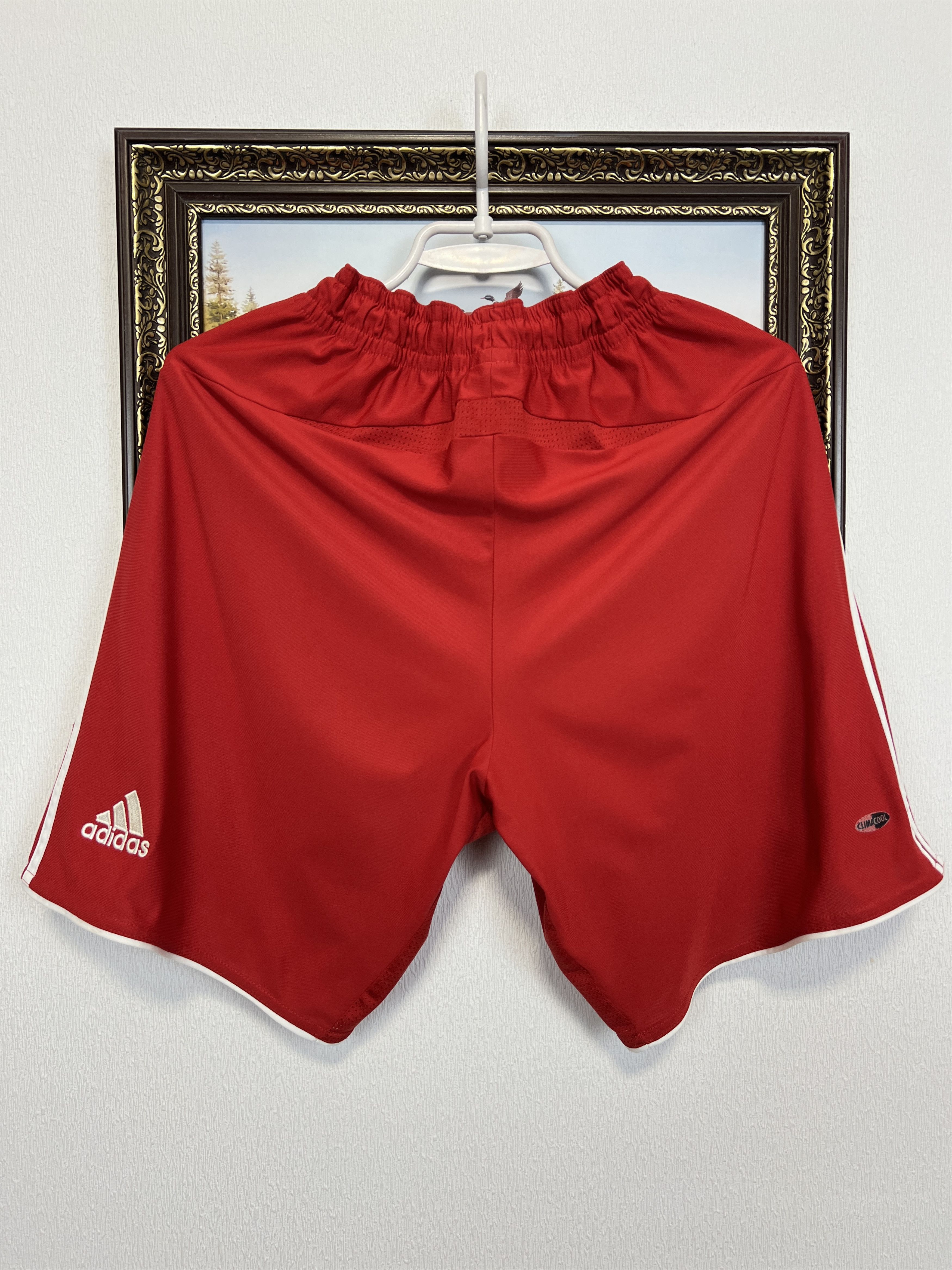 Adidas Vintage Adidas Bayern Munich Football Shorts Soccer Athletic Size US 32 / EU 48 - 9 Thumbnail