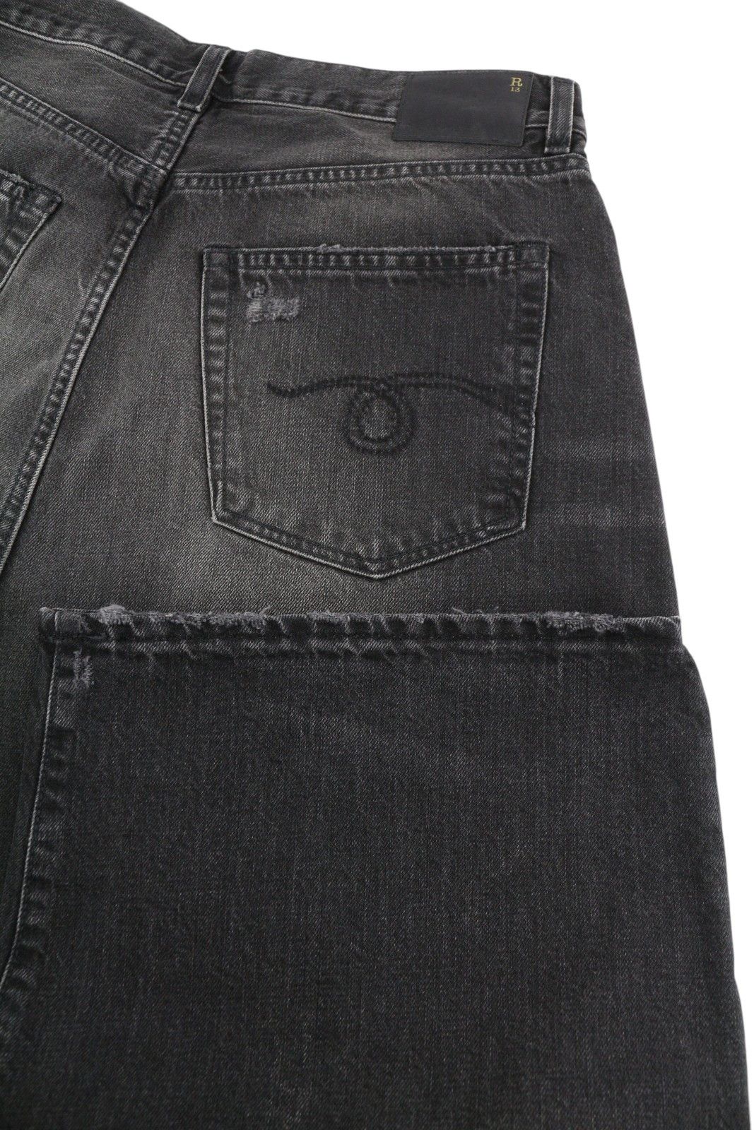 R13 CROP WIDE LEG 30 Wilson Black Faded Distress PS25 86528 Size 30" / US 8 / IT 44 - 6 Thumbnail