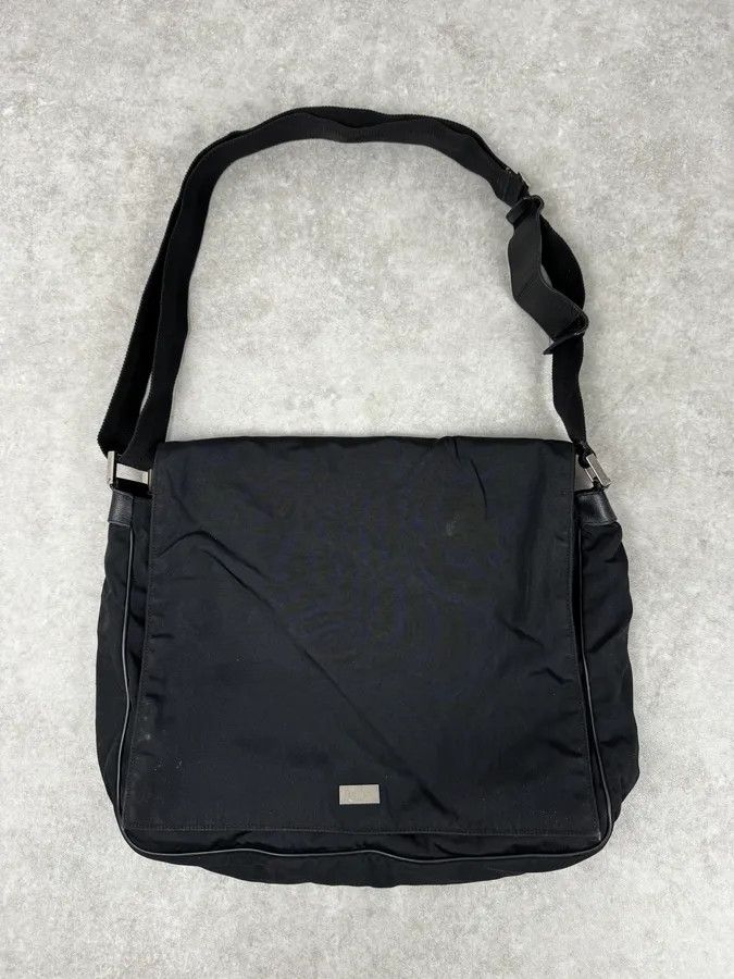 Gucci 2010s Gucci Black Nylon Shoulder Bag Size ONE SIZE - 1 Thumbnail
