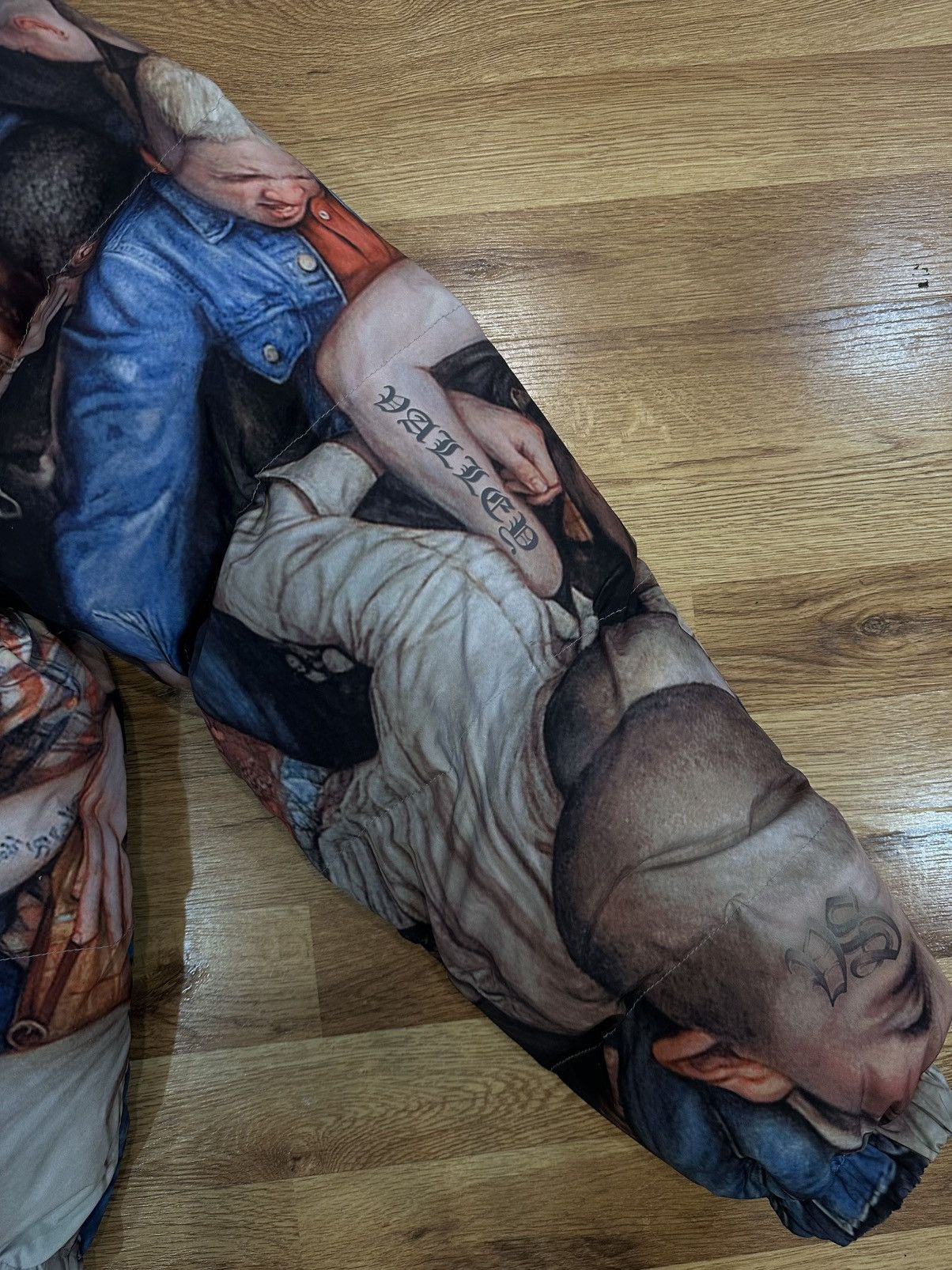 Vale Vale Forever x Dan Witz Moshpit Puffer 'Multicolor' Size US M / EU 48-50 / 2 - 6 Thumbnail