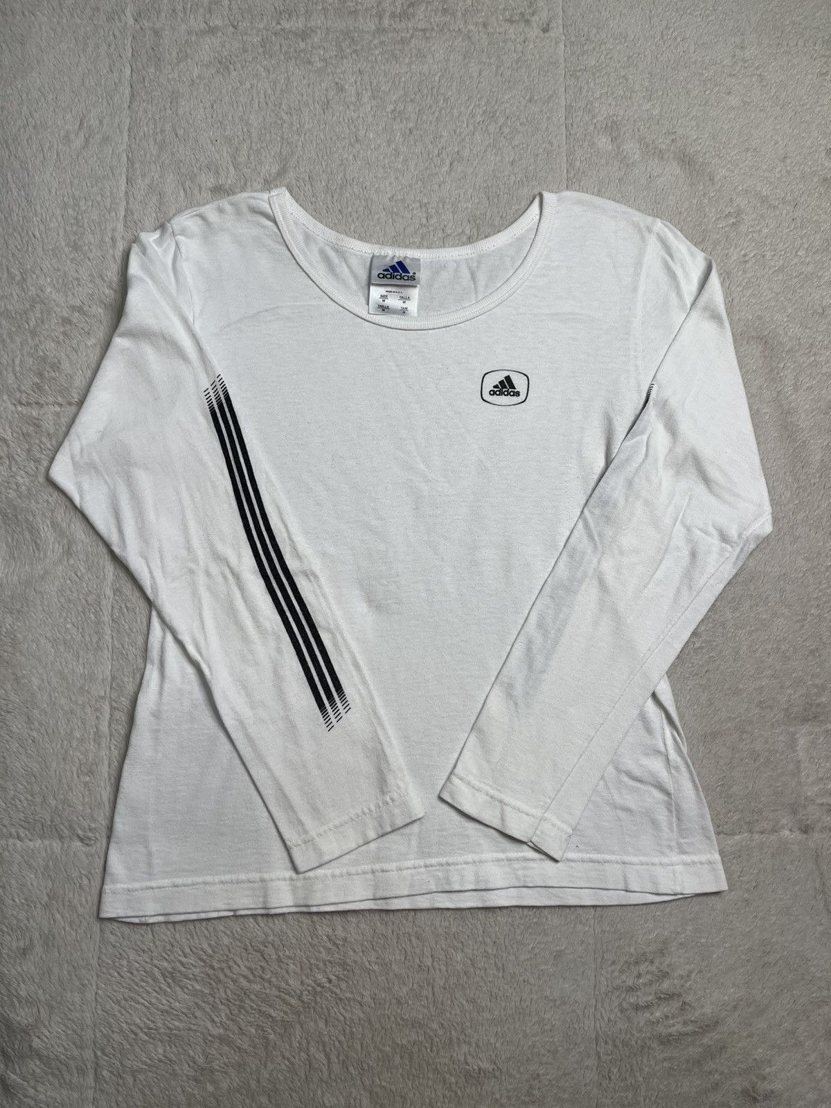 Adidas Vintage 90s Adidas White Long Sleeve Logo T Shirt Women’s M Size M / US 6-8 / IT 42-44 - 1 Thumbnail