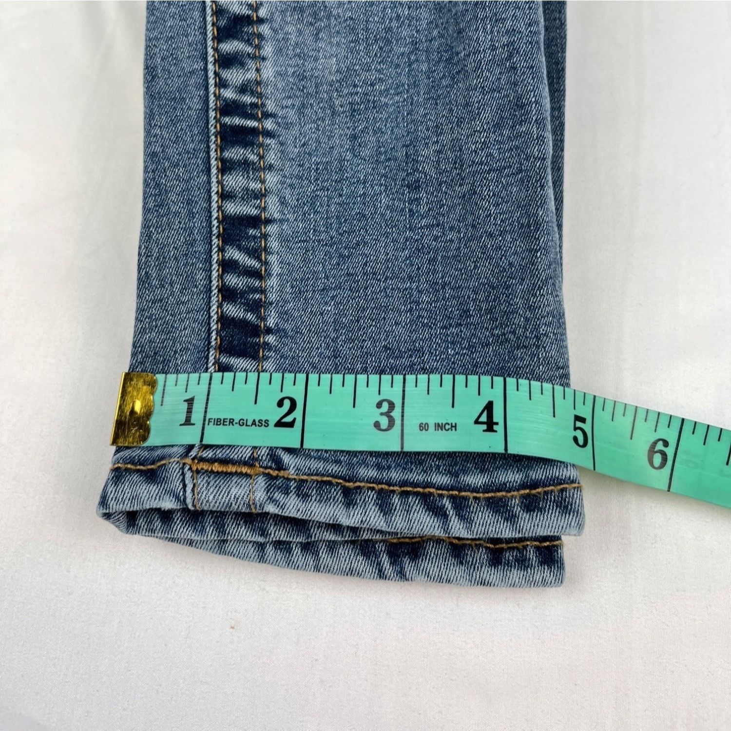 True Religion True Religion Women's Blue Jeans/Mid Rise/Skinny Sz 28 SKU 4 Size 28" / US 6 / IT 42 - 11 Thumbnail