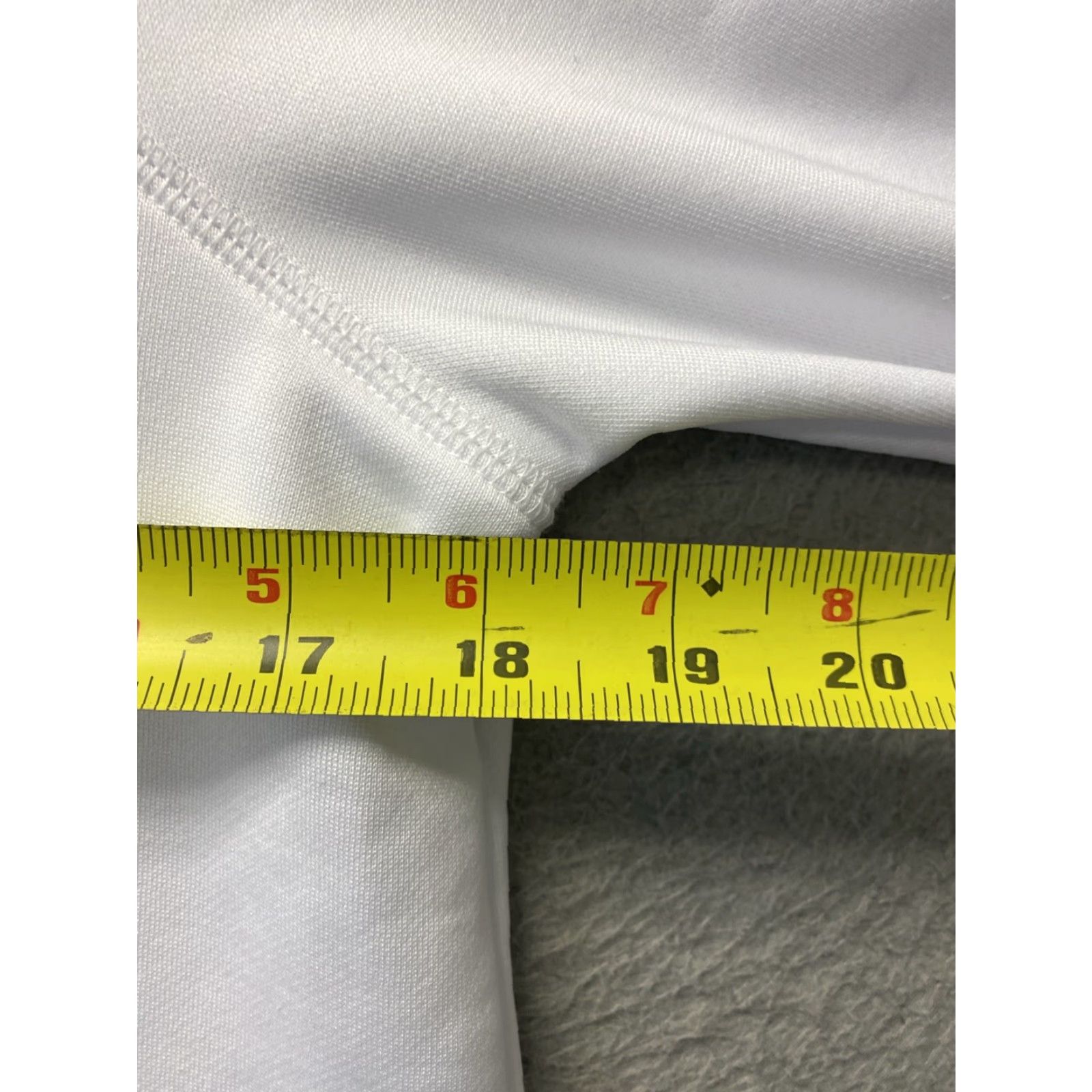 Banana Republic Banana Republic Sweatshirt Crew Shirt White S Women Regular?? Size S / US 4 / IT 40 - 4 Thumbnail