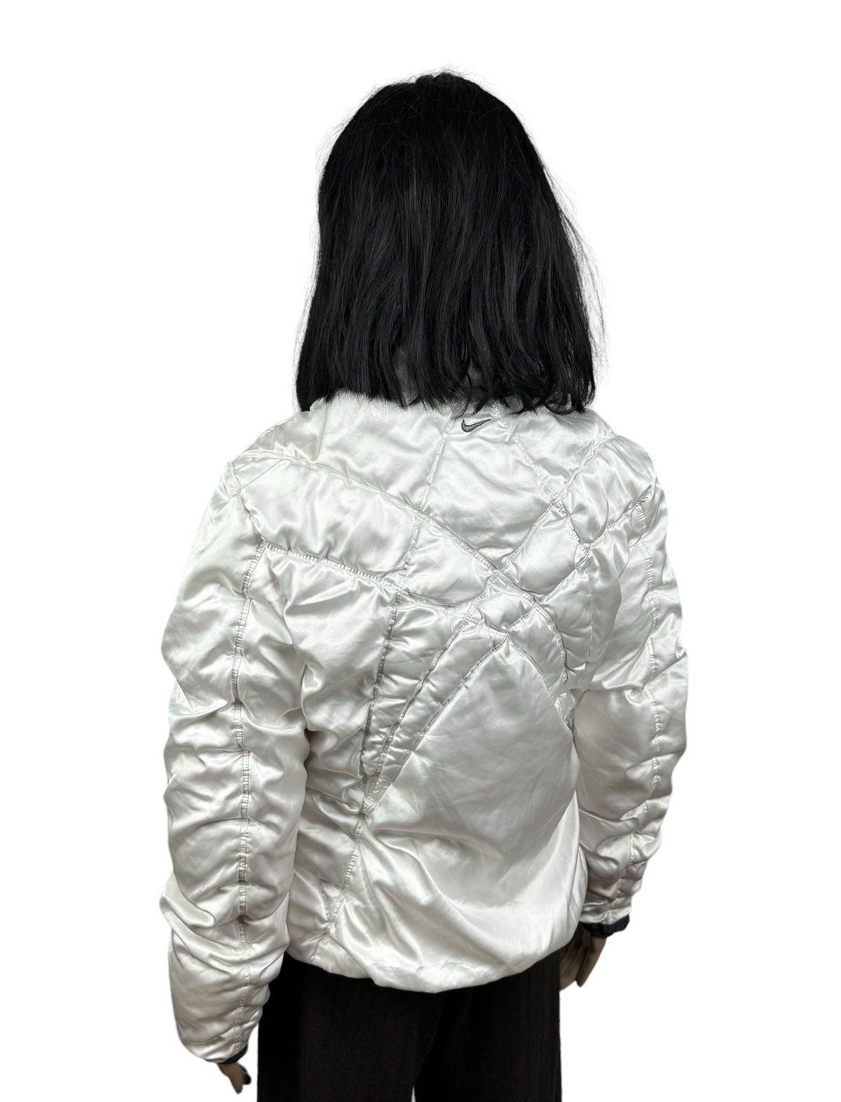 Nike × Vintage Nike Vintage Y2K Satin Quilted Down Jacket size L Size L / US 10 / IT 46 - 9 Thumbnail