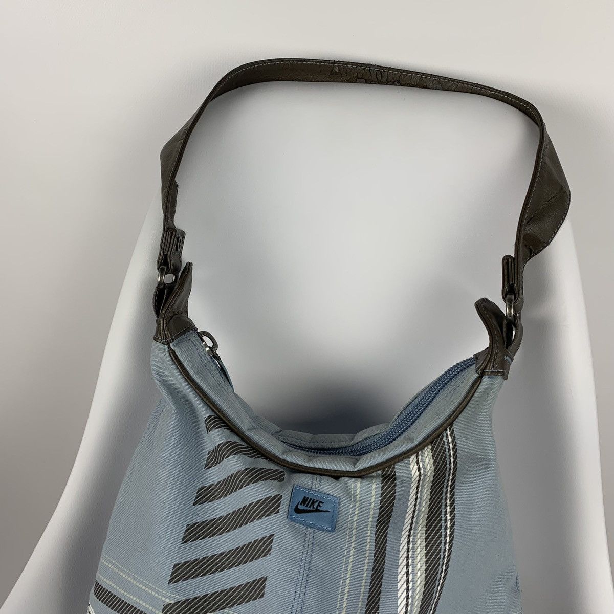 Nike Vintage Y2K Nike Plaid Pouch Bag One Size Baby Blue Logo Size ONE SIZE - 2 Thumbnail