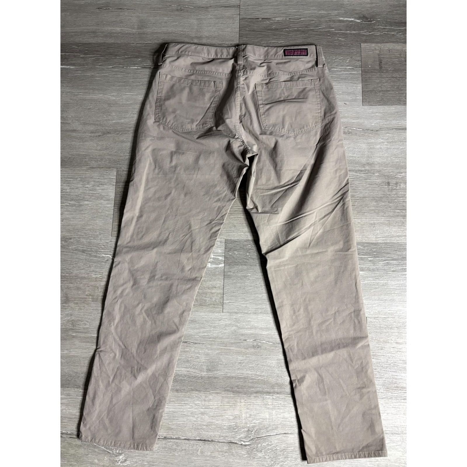 Vineyard Vines Vineyard Vines Mens Chino Pants 32x30 On The Go Stretch Casual Pockets Beige Regular Front Flat - 5-Pocket Design Mens Size US 32 / EU 48 - 5 Thumbnail