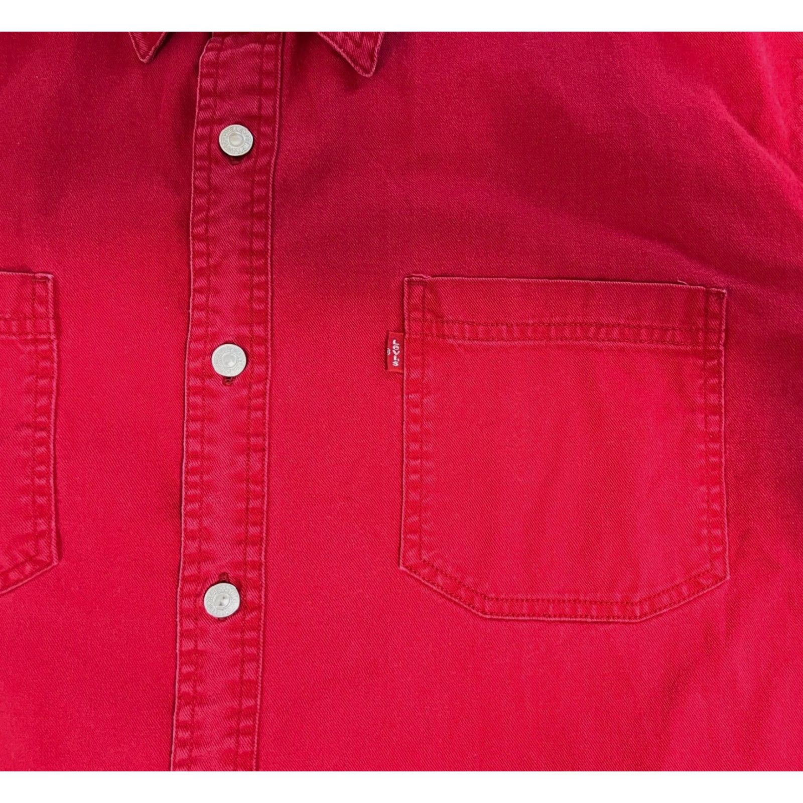 Levi's VINTAGE Levi's Men’s Denim Work Shirt Denim 90s Red Button-Up XL Mens Casual Pockets Vintage 90s Classic Leather? (Wait) Size US XL / EU 56 / 4 - 5 Thumbnail