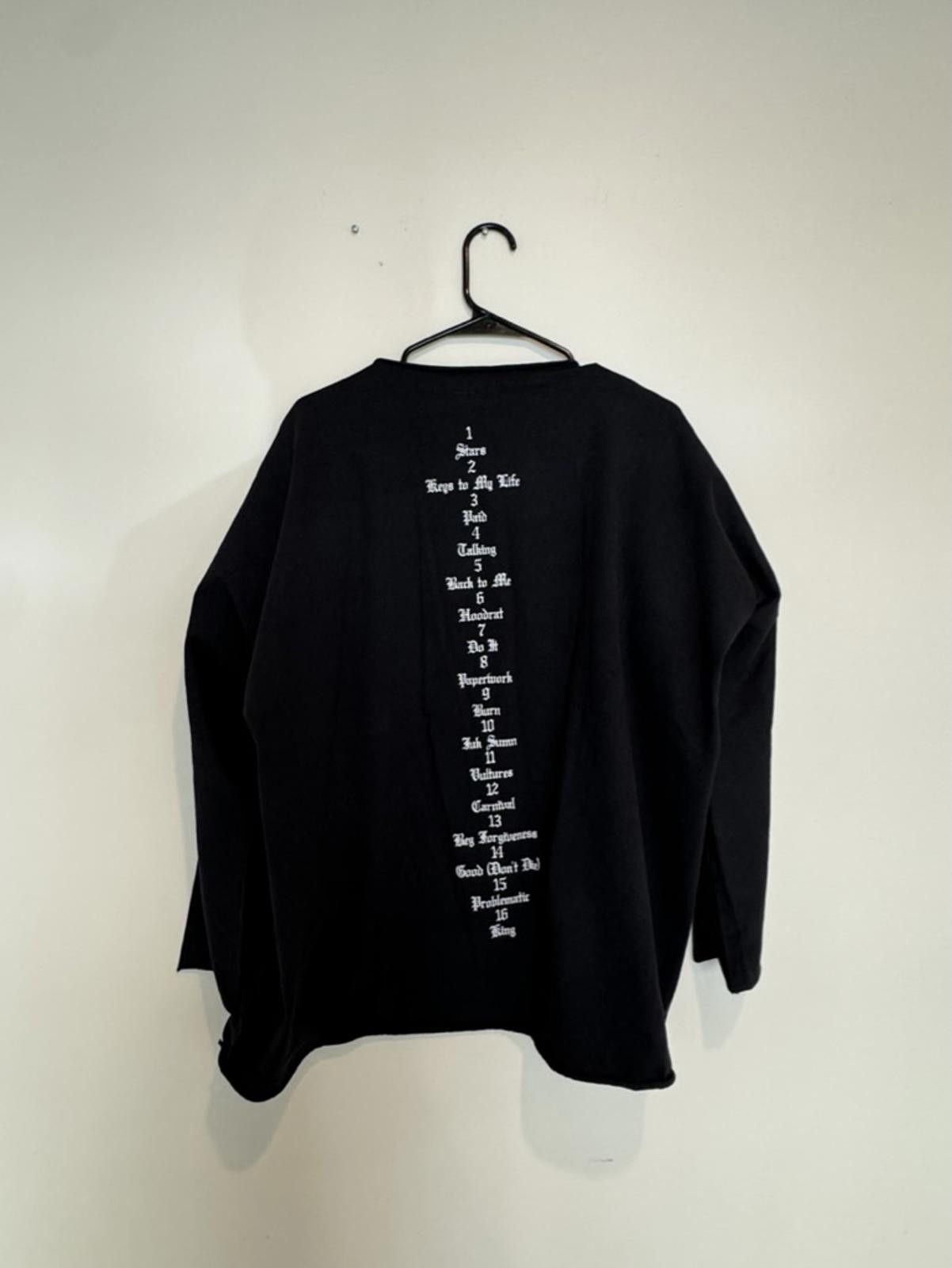Yeezy Yeezy Longsleeve with 'Vultures' and 'Volume 1' Text Size US L / EU 52-54 / 3 - 4 Thumbnail