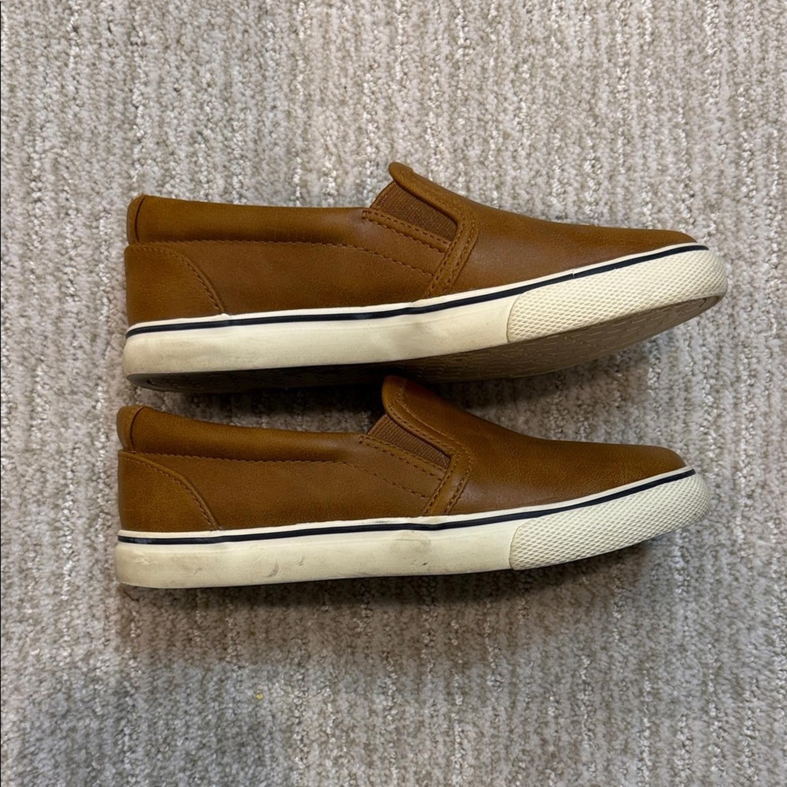 Other Childs Cat & Jack Tan Slip-On Loafers Size US 13 / EU 46 - 4 Thumbnail