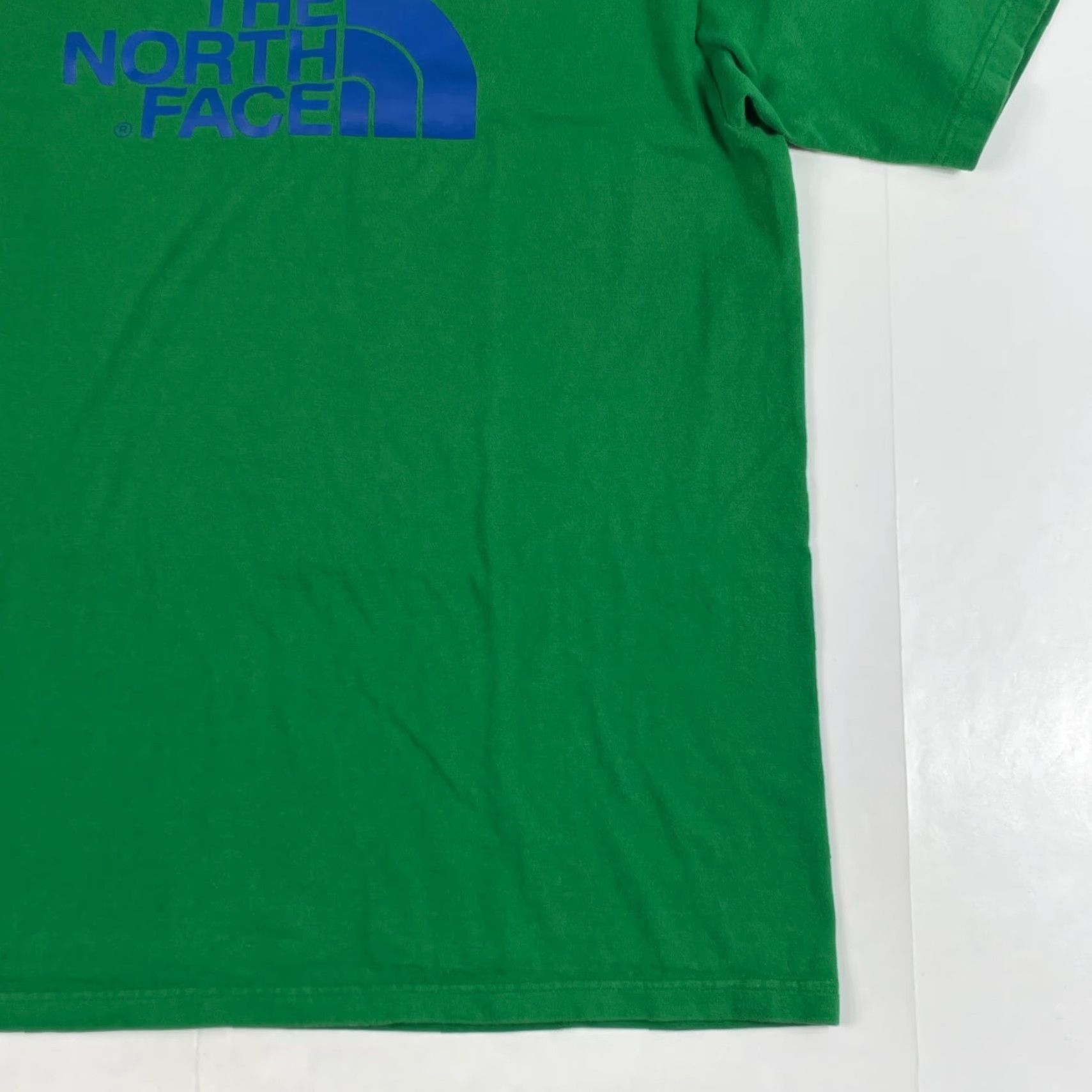 The North Face VINTAGE The North Face Shirt Mens Medium Green Short Sleeve Arc Logo Ski Hiking Outdoors Size US M / EU 48-50 / 2 - 4 Thumbnail