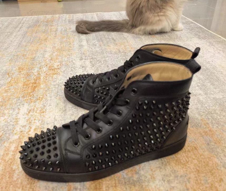 Christian Louboutin Christian Louboutin Black Studded High. Size US 9 / EU 42 - 1 Thumbnail