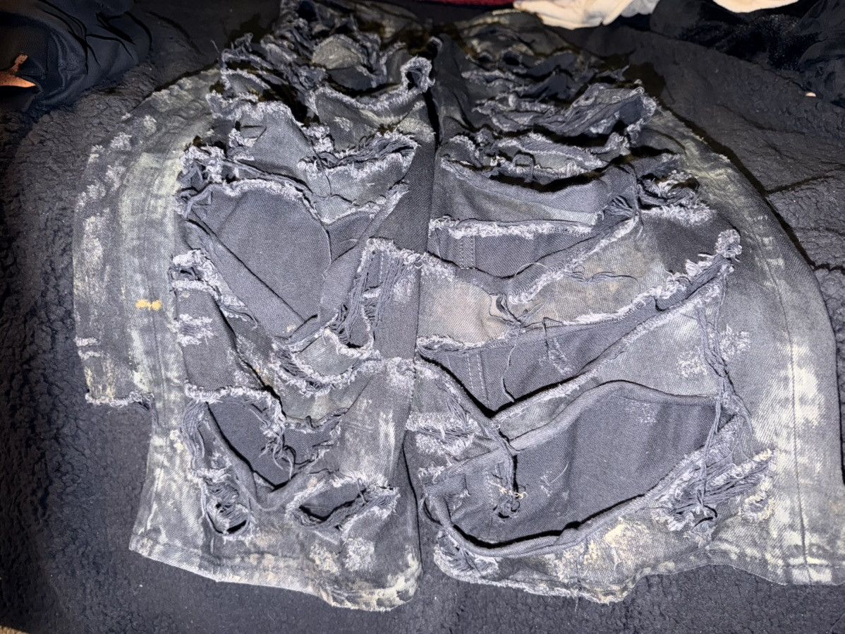 Balenciaga Balenciaga destroyed mud denim Size US 32 / EU 48 - 5 Thumbnail
