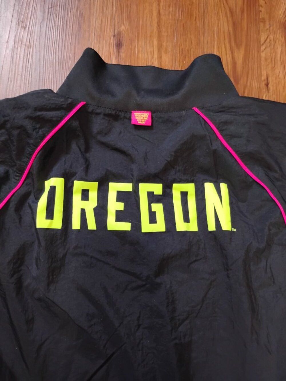Nike Nike Oregon Ducks 2022 Cancer Awareness Neon Track Jacket Size US XXL / EU 58 / 5 - 6 Thumbnail