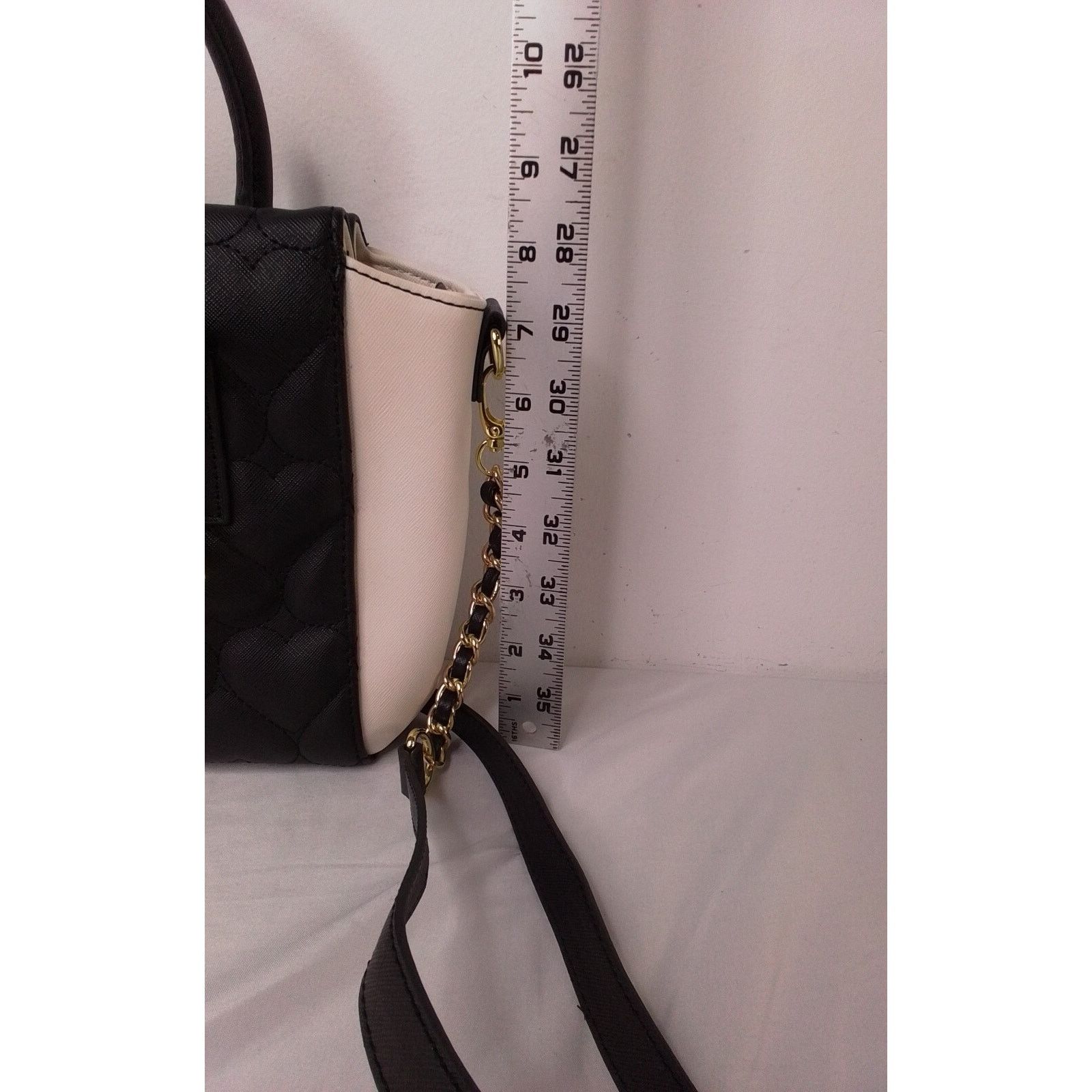 Betsey Johnson Betsey Johnson Bow Handbag Black &White w/ Bow #J2091 Size ONE SIZE - 10 Thumbnail