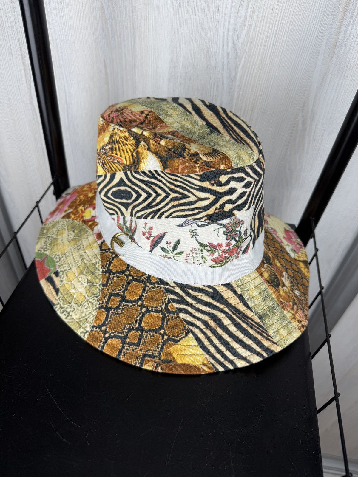 Just Cavalli Just Cavalli VTG Y2K Bucket Summer Hat with animal print Size ONE SIZE - 3 Thumbnail