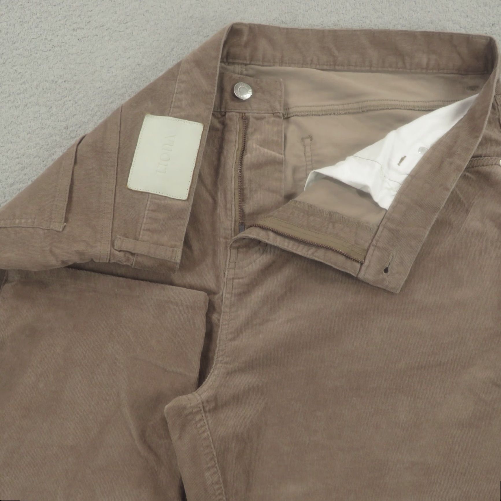Vuori Vuori Pants Mens 38x32 Optimist Corduroy 5 Pocket Chino Performance Cords Tan Size US 38 / EU 54 - 2 Thumbnail