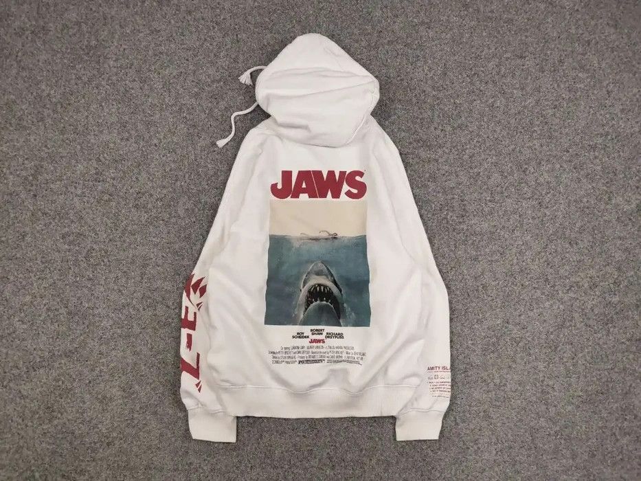 Jaws best sale hoodie h&m