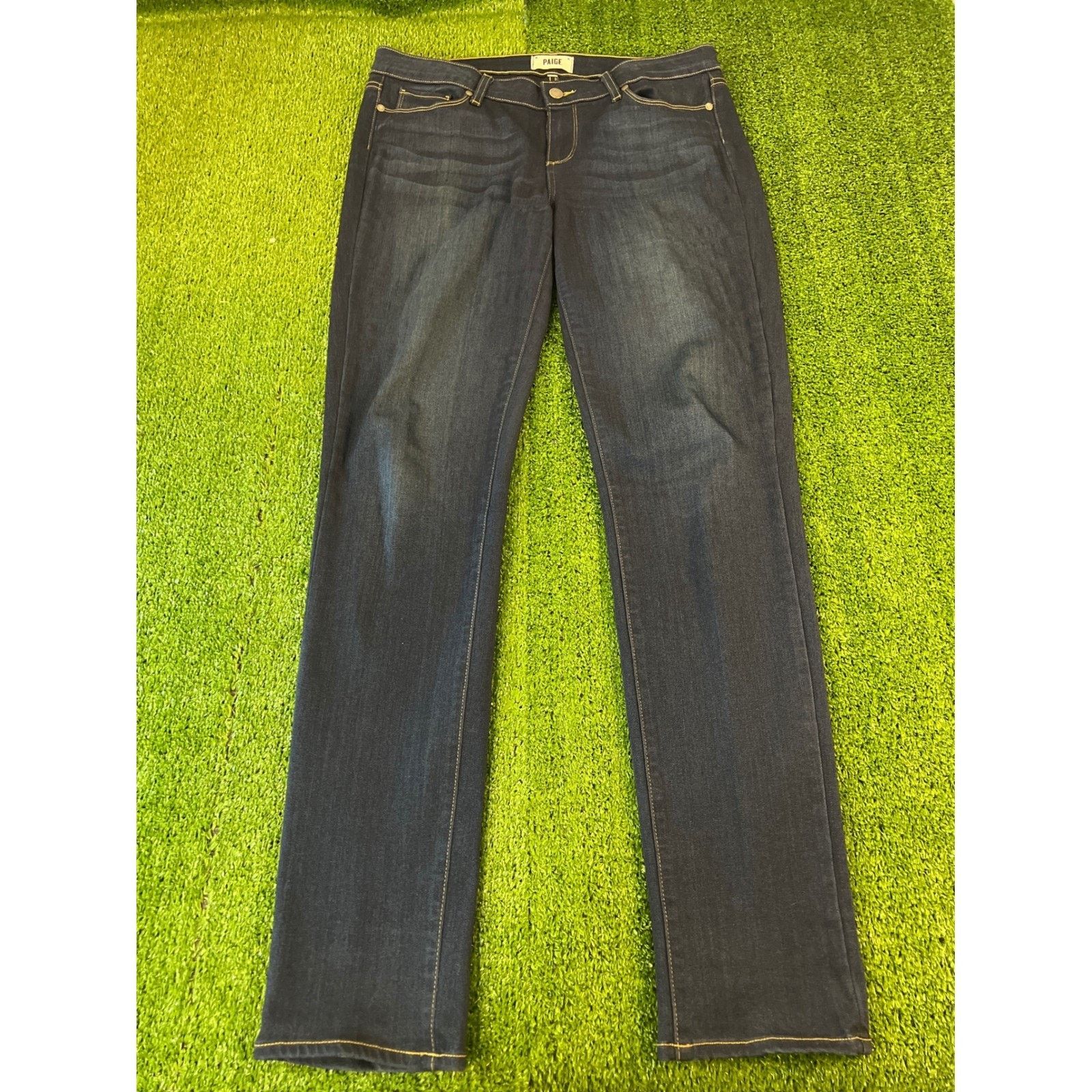 Paige Paige Skyline Skinny Leg Jeans Dark Wash Denim Womens 32 Size 32" / US 10 / IT 46 - 1 Thumbnail