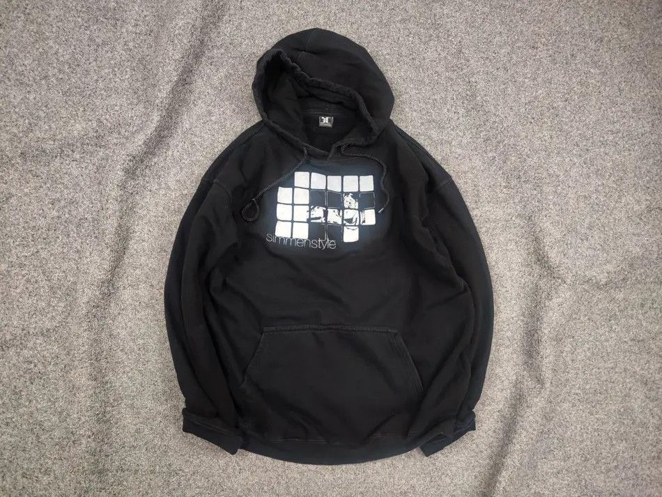 Alien Workshop Vintage Simmen Style alien workshop skate girl logo hoodie Size US M / EU 48-50 / 2 - 1 Thumbnail