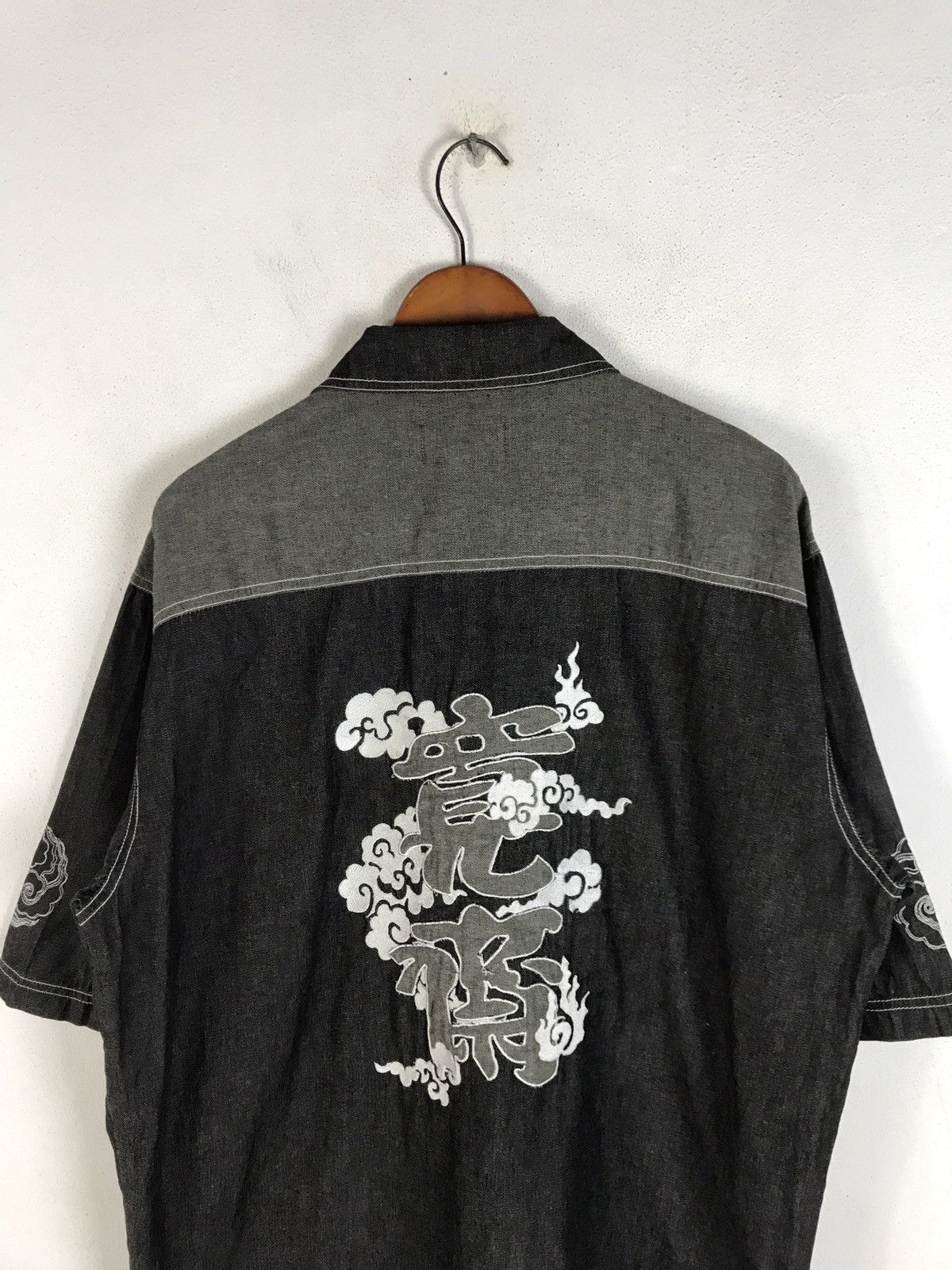 Kansai Yamamoto Vintage Kansai Man Kanji Embroidery Denim Shirt Size US L / EU 52-54 / 3 - 8 Thumbnail