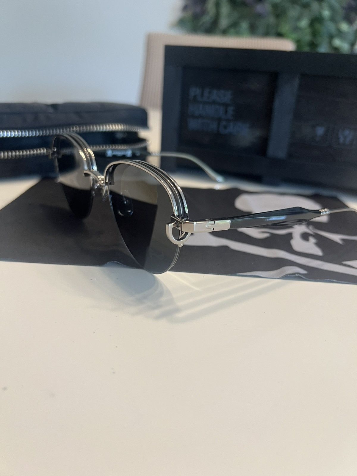 Mastermind Japan 1 of 500 limited edition mastermind sunglasses Size ONE SIZE - 6 Thumbnail
