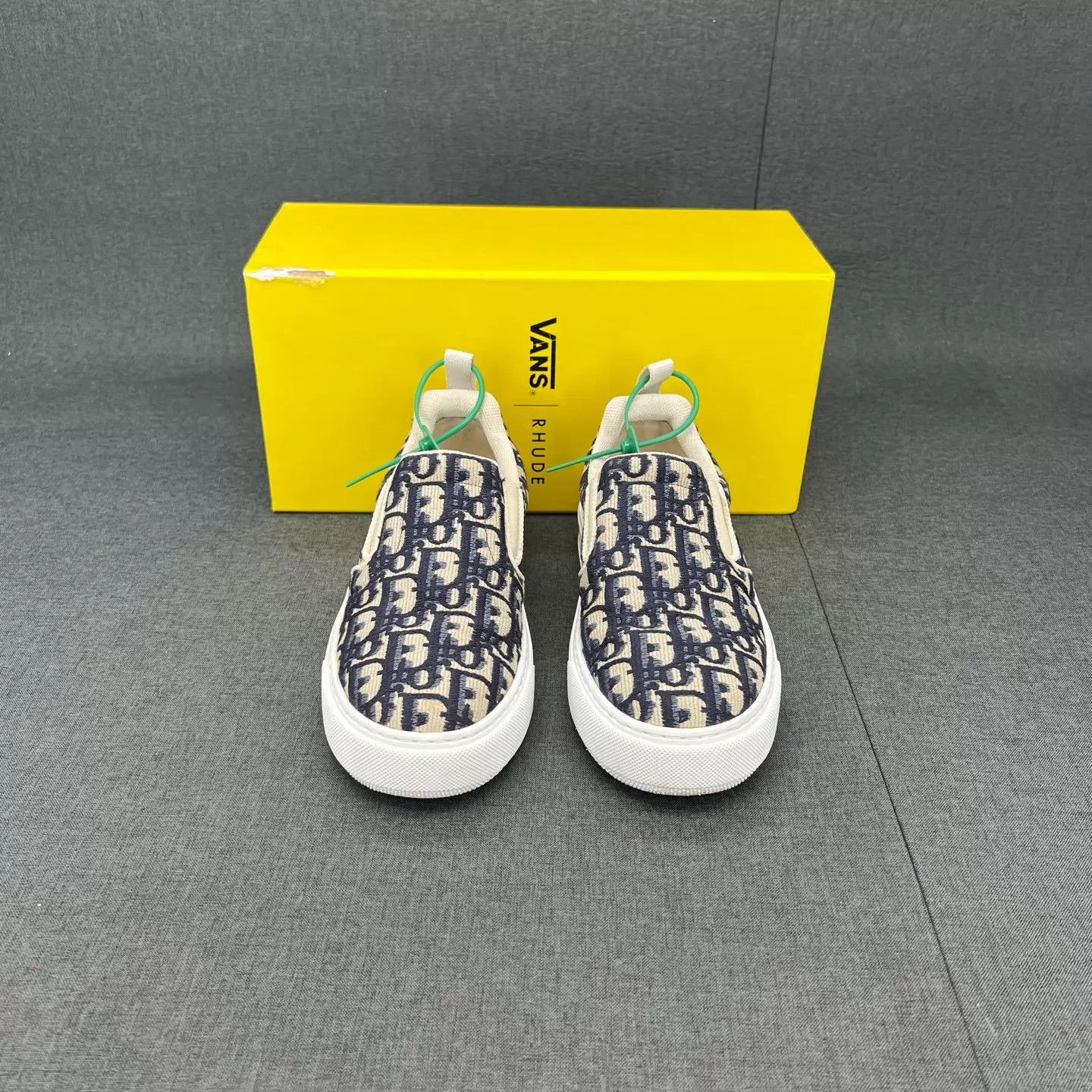 Dior Dior Solar Blue White All Over Print 35 Like New Size US 4.5 / IT 34.5 - 4 Thumbnail